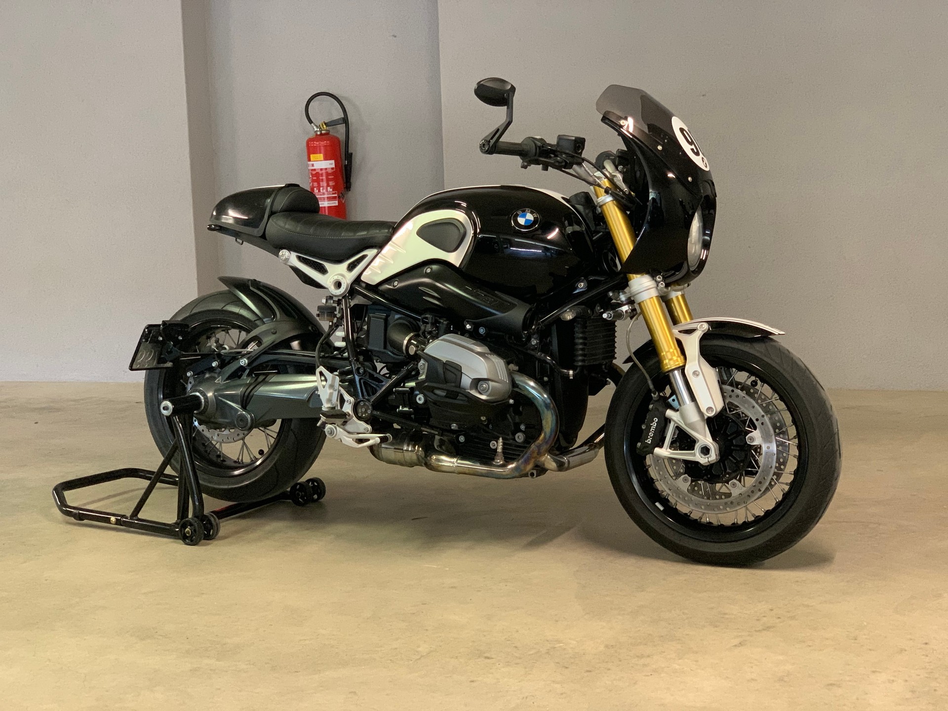 BMW R nineT ABS-image-2