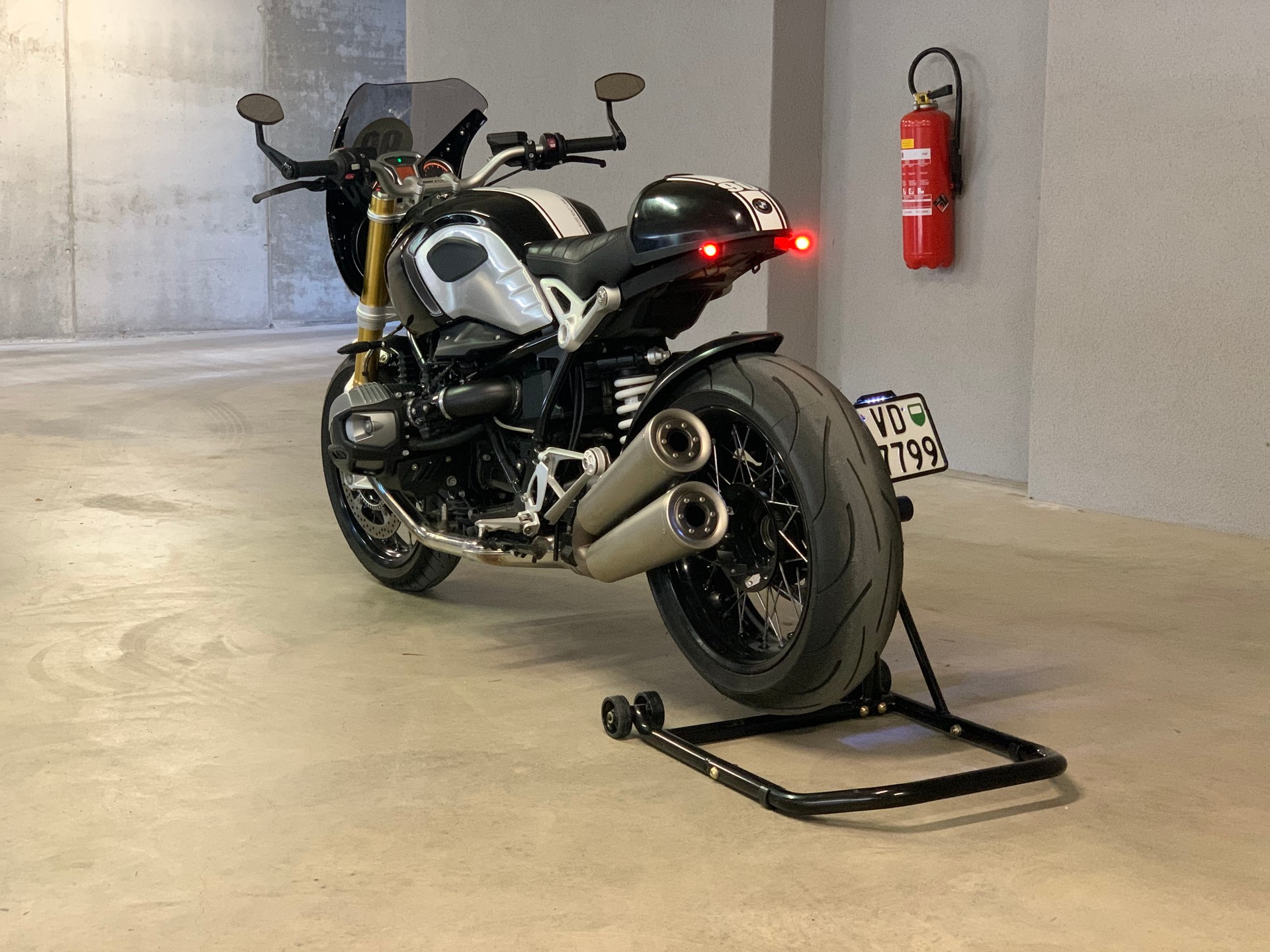 BMW R nineT ABS-image-7