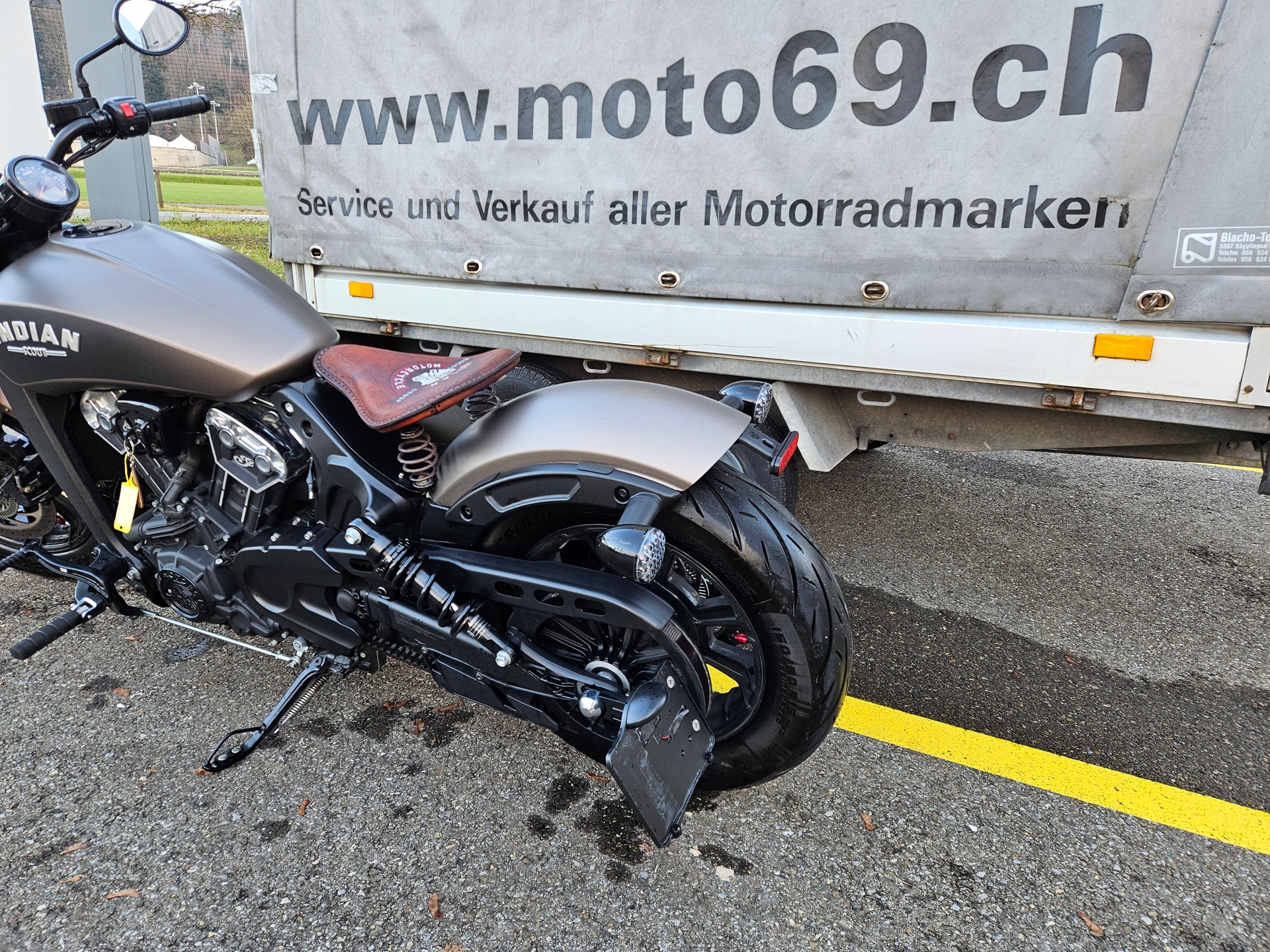 INDIAN Scout Bobber ABS-showroom-element-3