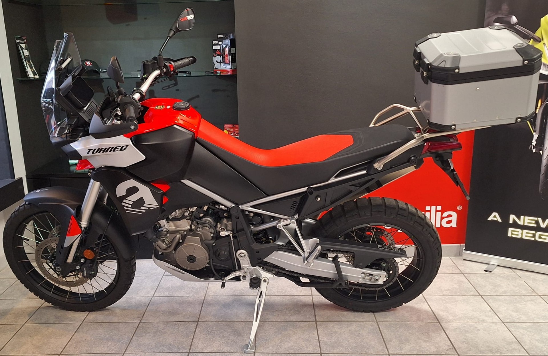 APRILIA Tuareg 660