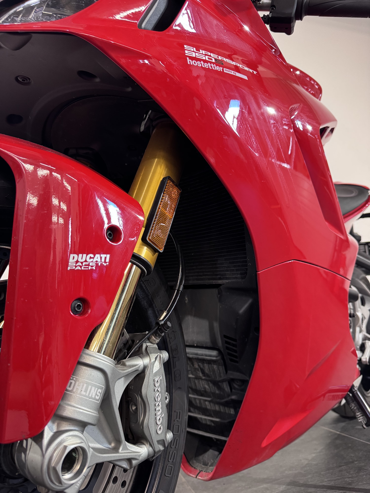 DUCATI 950-image-8