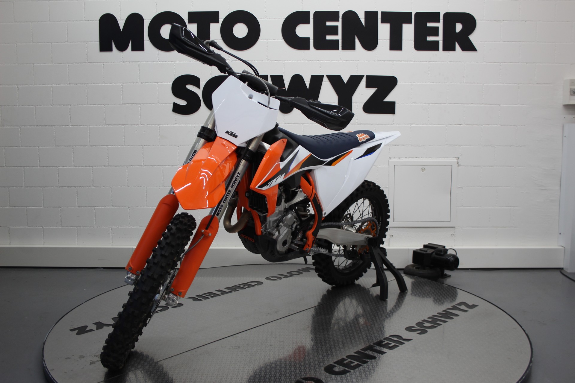 KTM 250 SX/SX-F Motocross-showroom-element-3