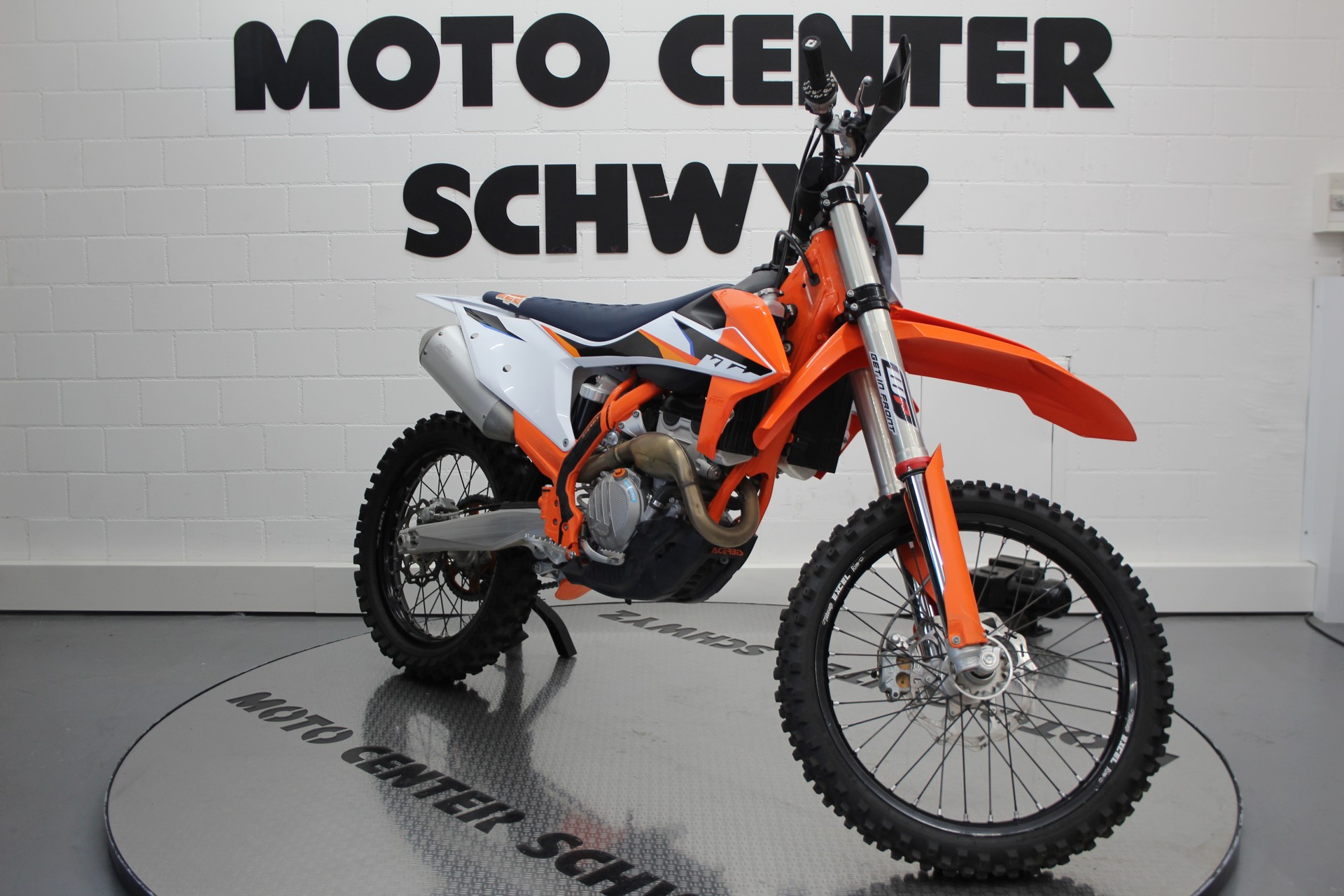 KTM 250 SX/SX-F Motocross-showroom-element-1
