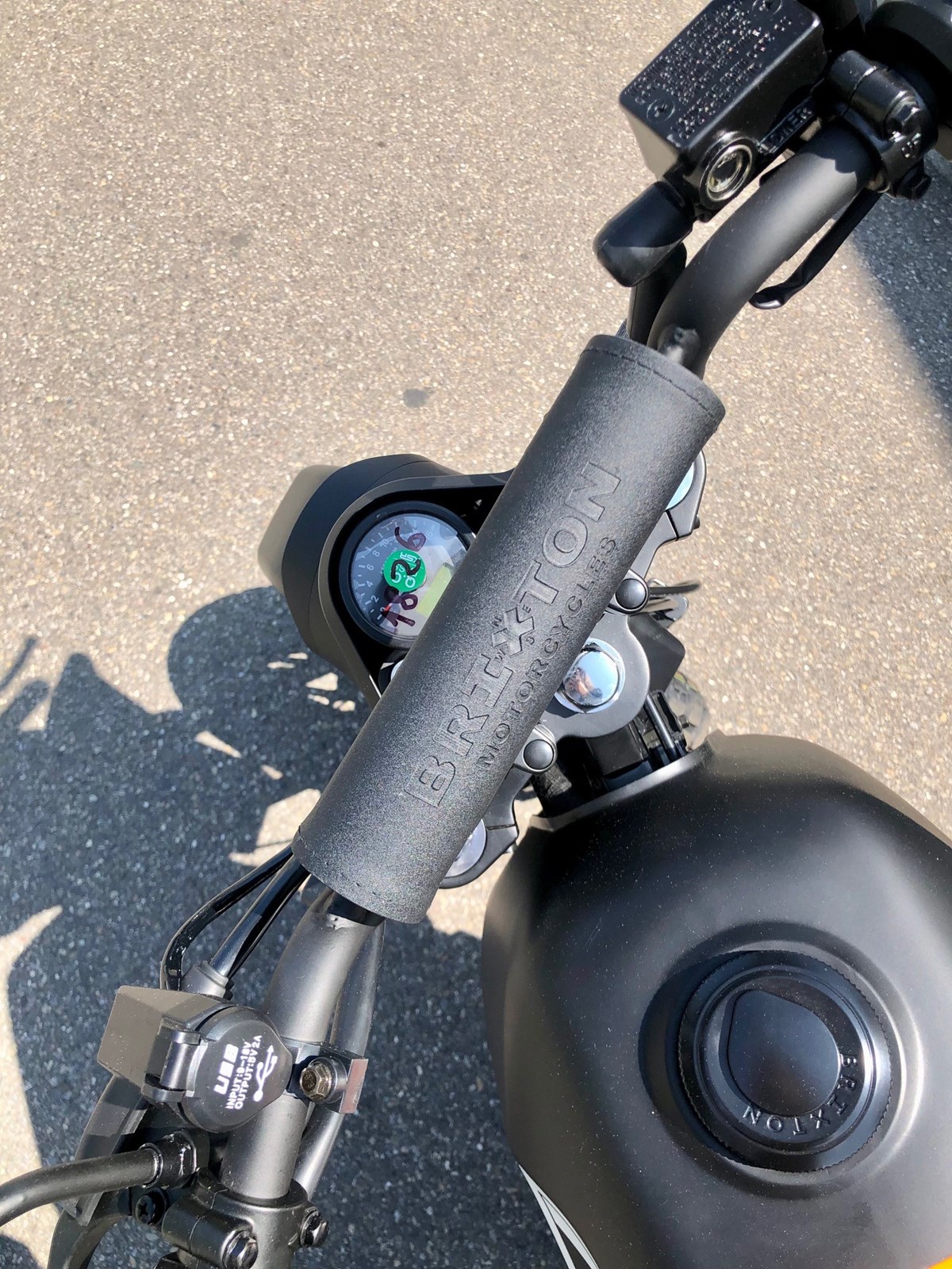 BRIXTON Crossfire 125 XS - GRATIS LIEFERUNG*-image-4
