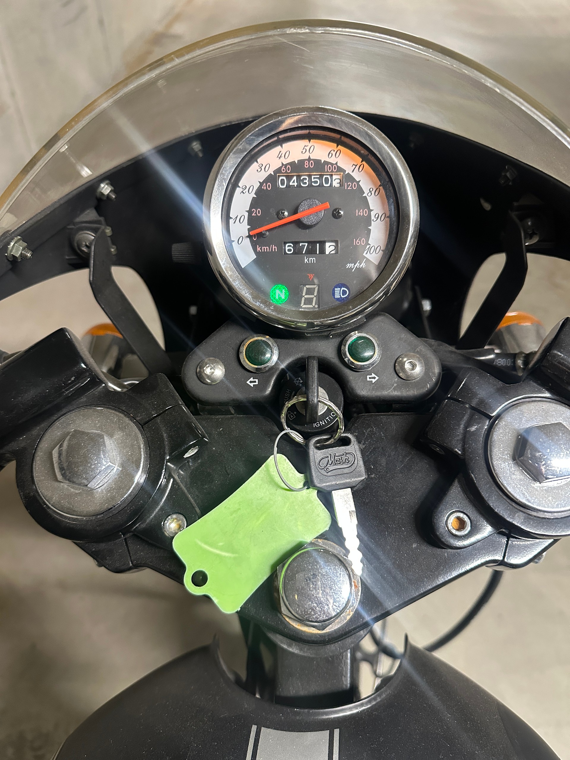 MASH 250 Cafe Racer-image-4