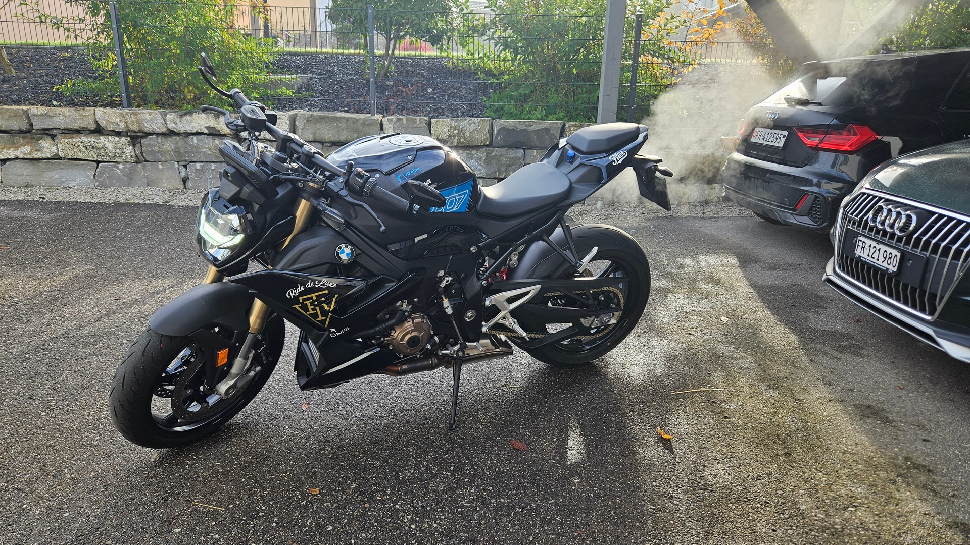 BMW S 1000 R-image-1
