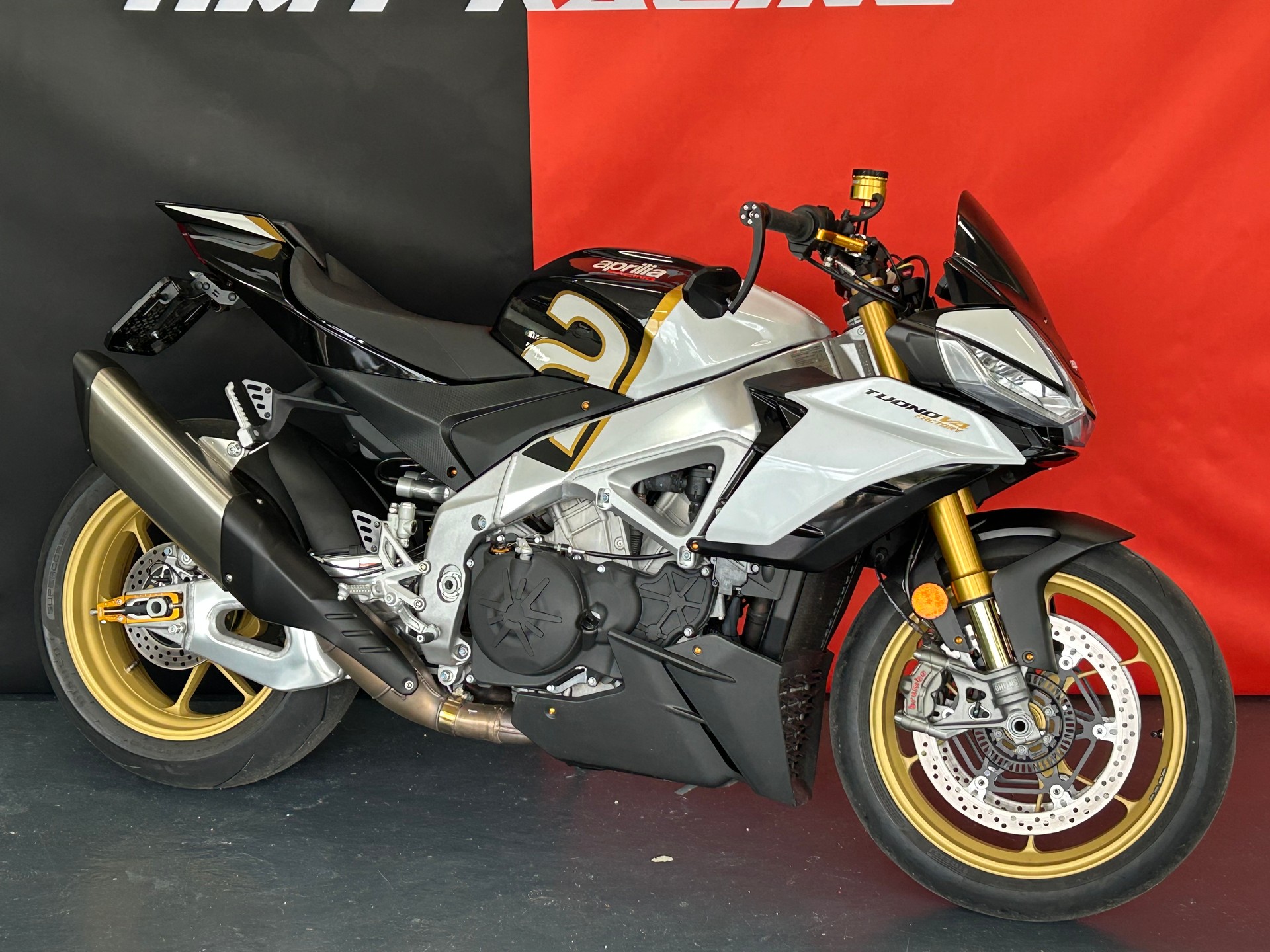 APRILIA Tuono V4 1100 Factory EVO Gold