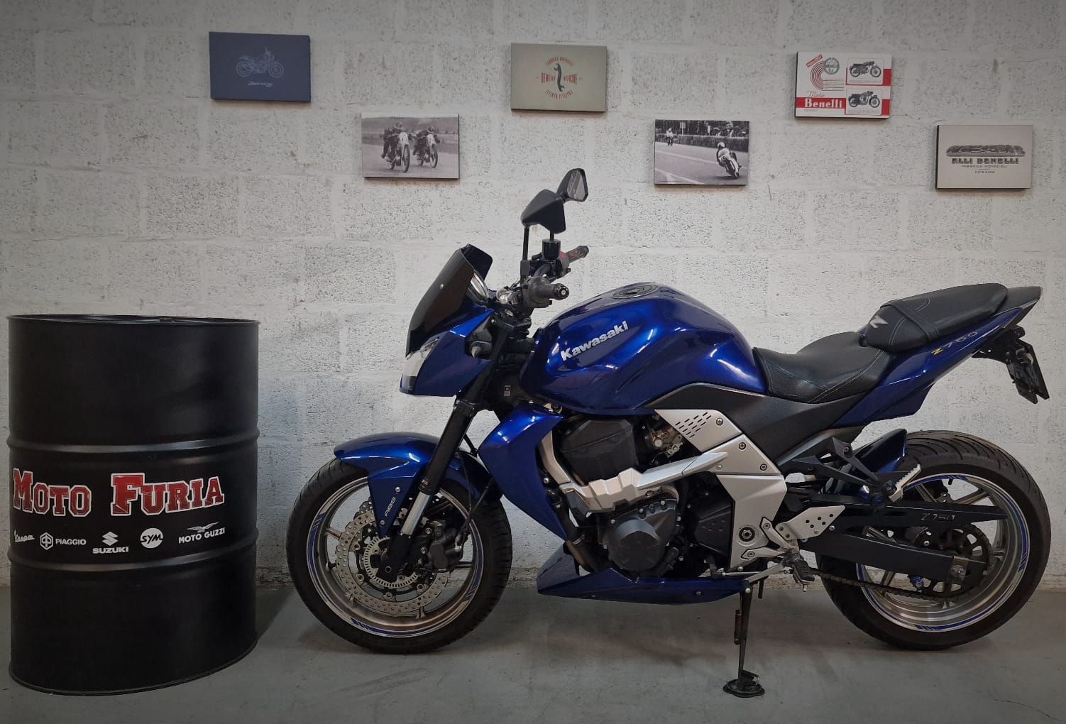 KAWASAKI Z 750 ABS-showroom-element-1