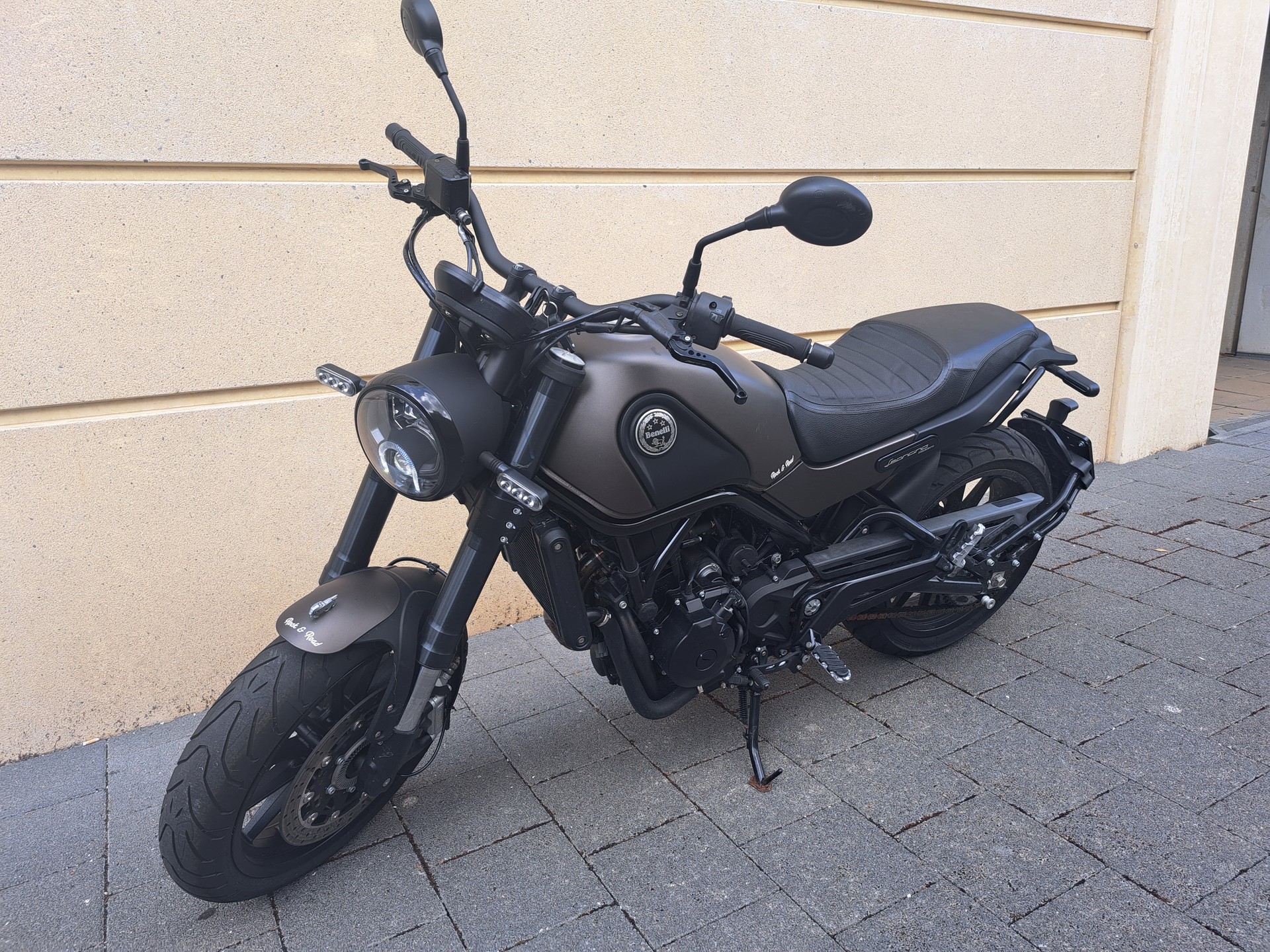 BENELLI Leoncino 500