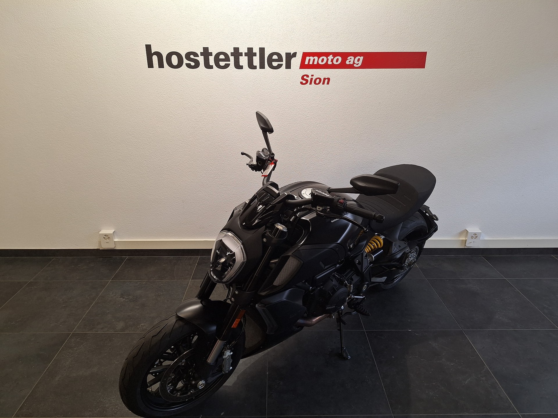DUCATI DIAVEL 1260-image-4