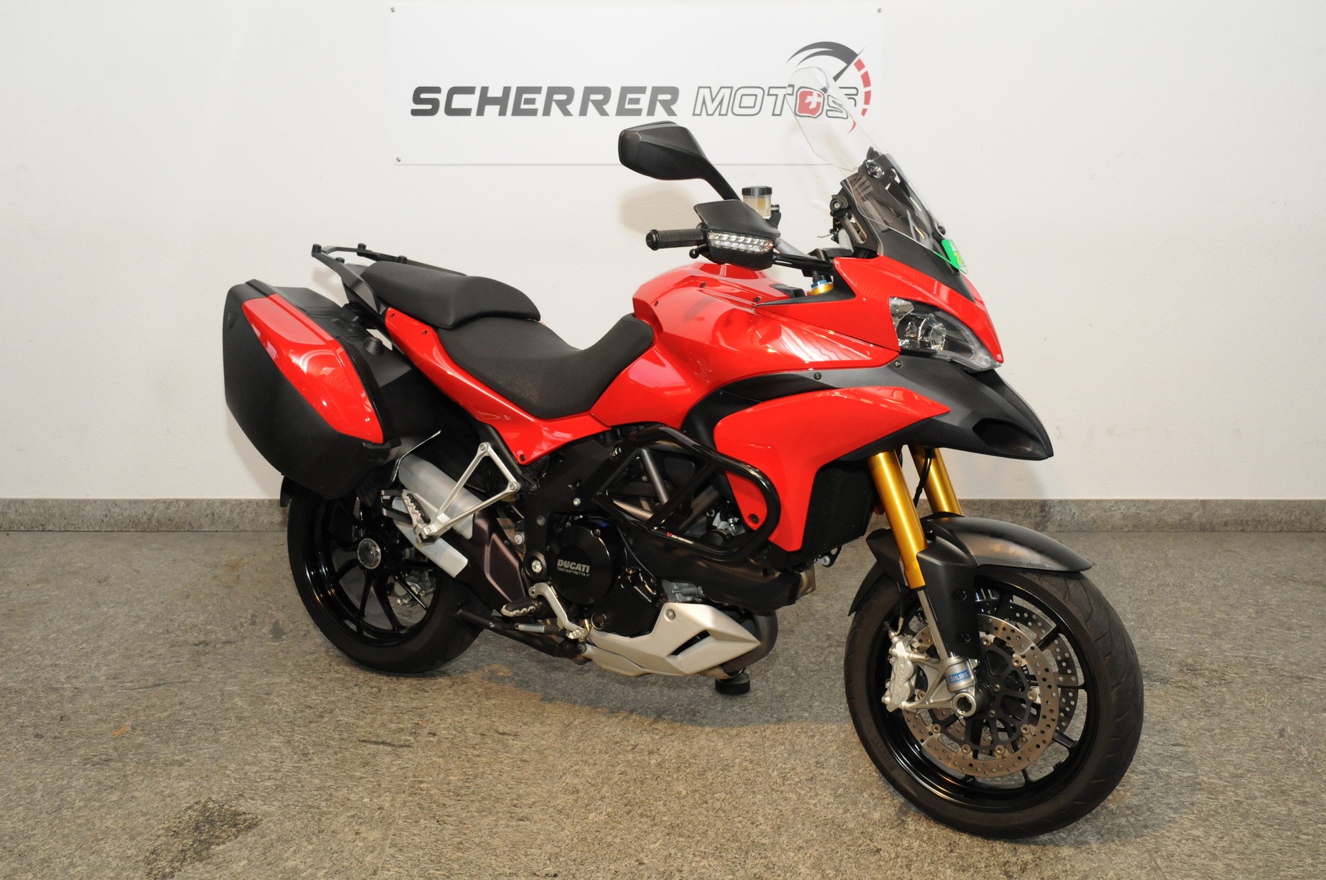 DUCATI Multistrada 1200 S ABS-showroom-element-1