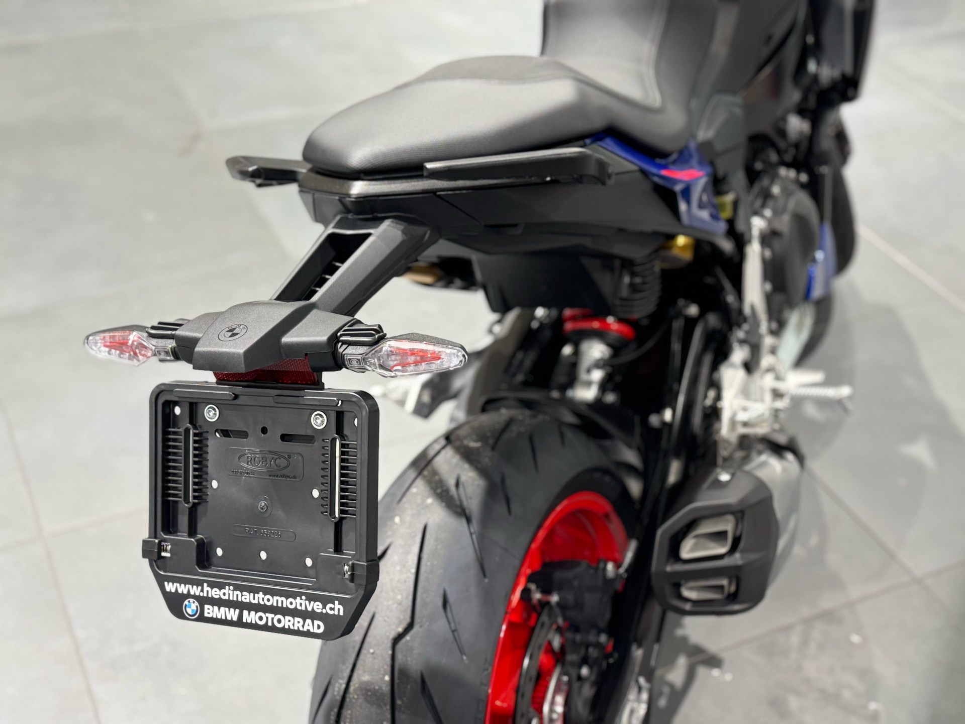 BMW F 900 R Sport-image-4