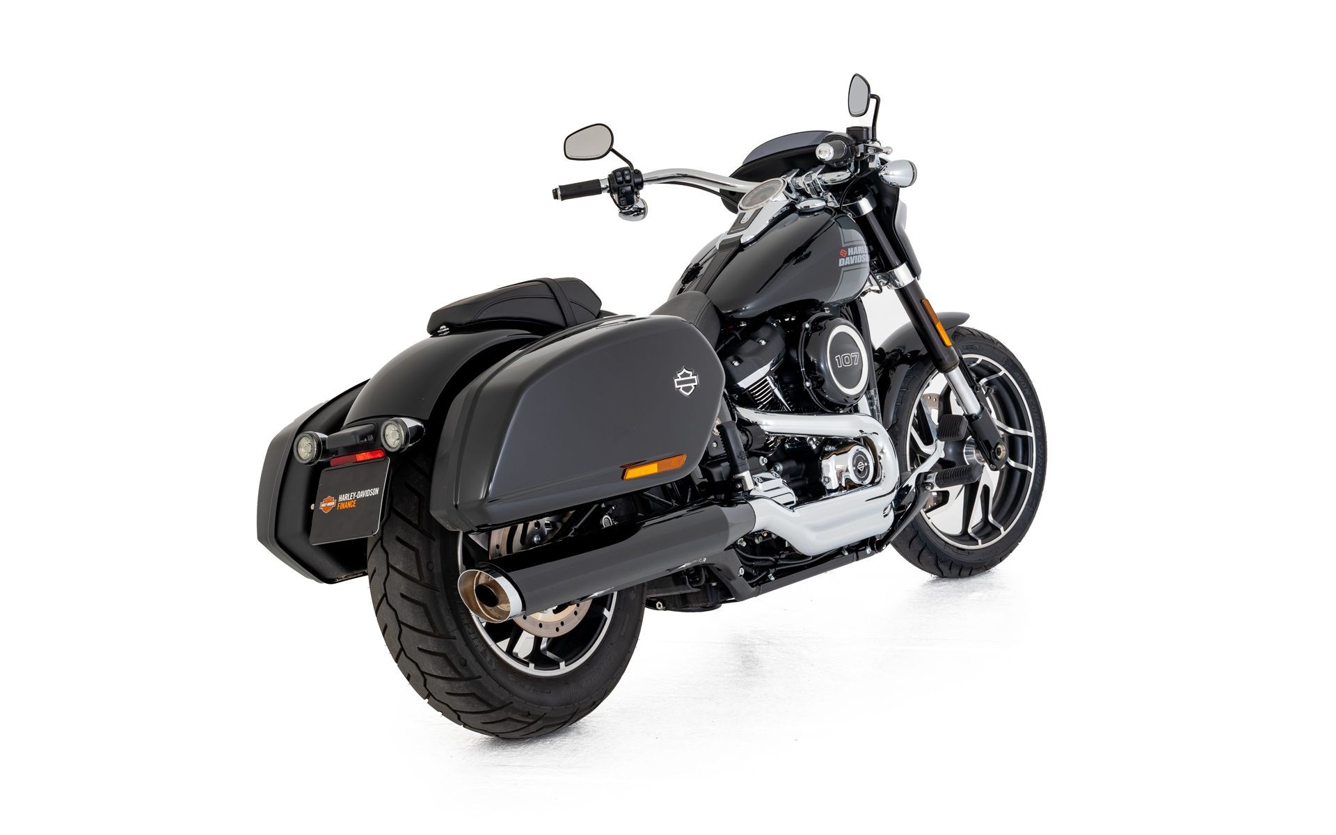 HARLEY-DAVIDSON FLSB Sport Glide 107-image-2
