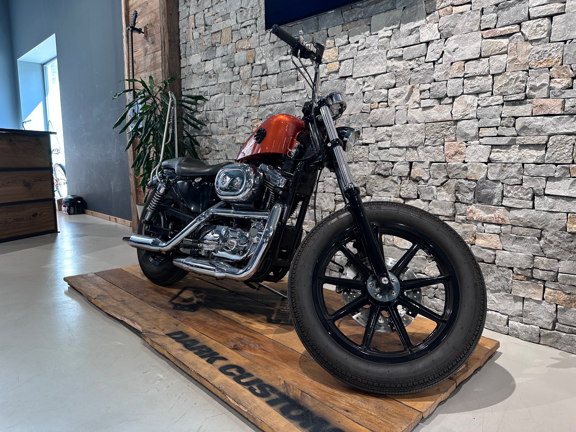 HARLEY-DAVIDSON XL 1200 C Sportster-showroom-element-1