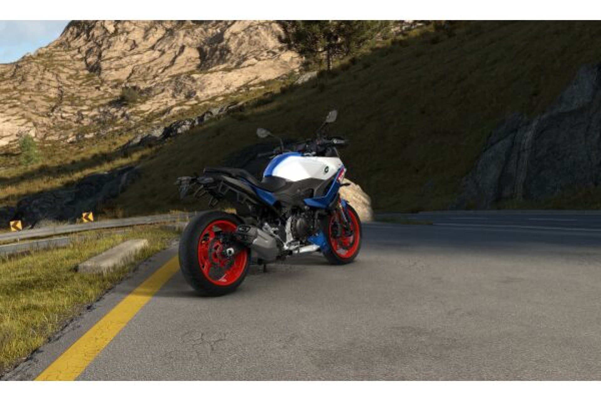 BMW F 900 XR Sport-showroom-element-2
