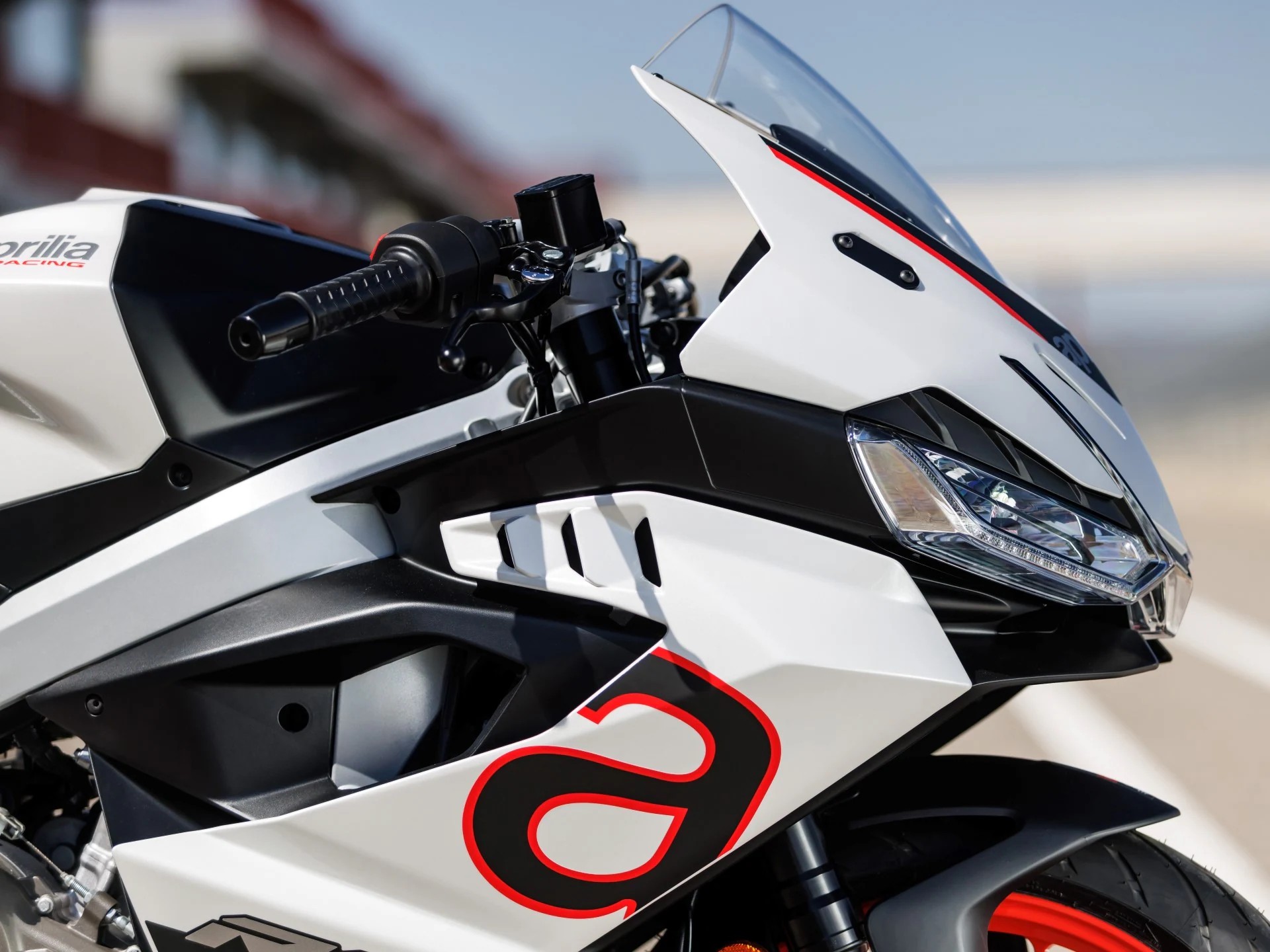 APRILIA RS 457 (35kW)-showroom-element-1
