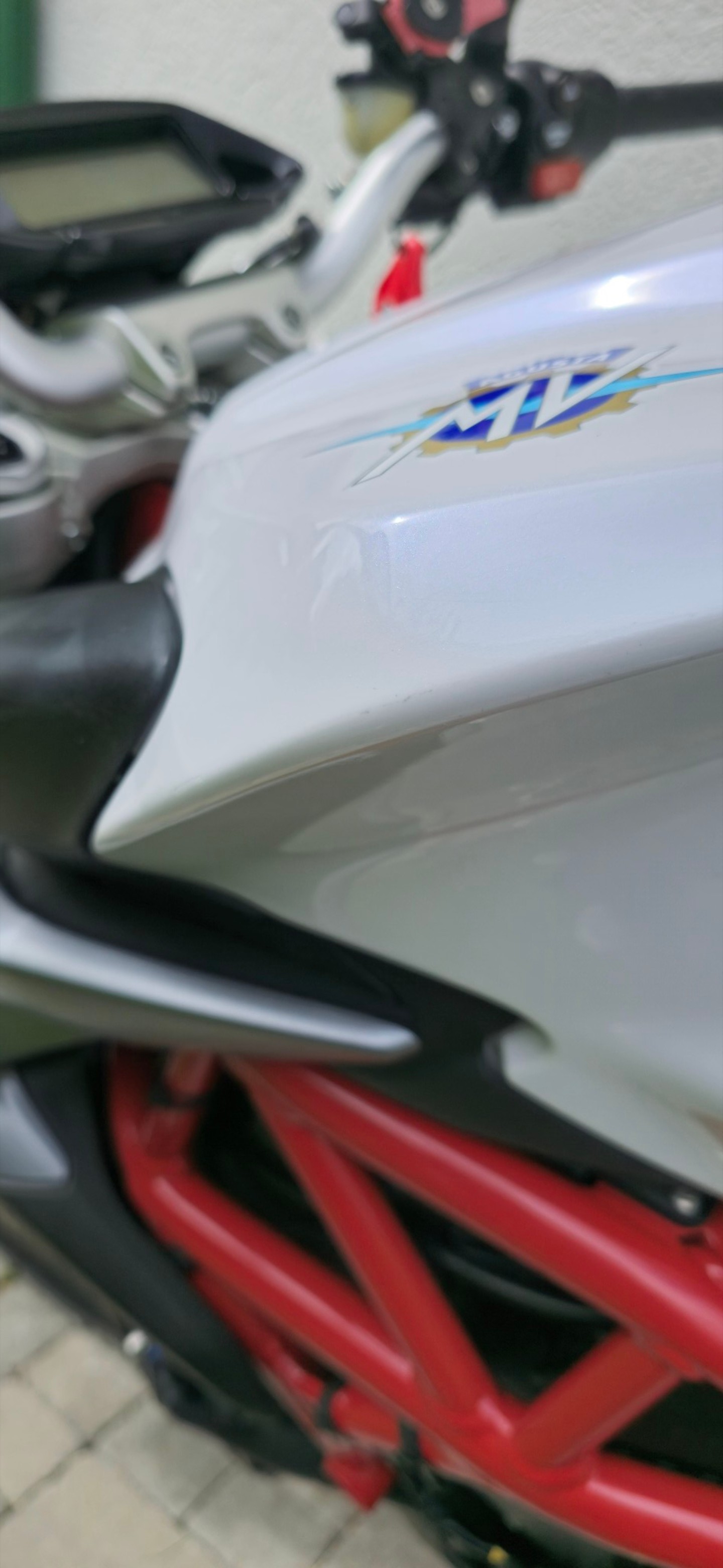 MV AGUSTA Brutale 800-image-6