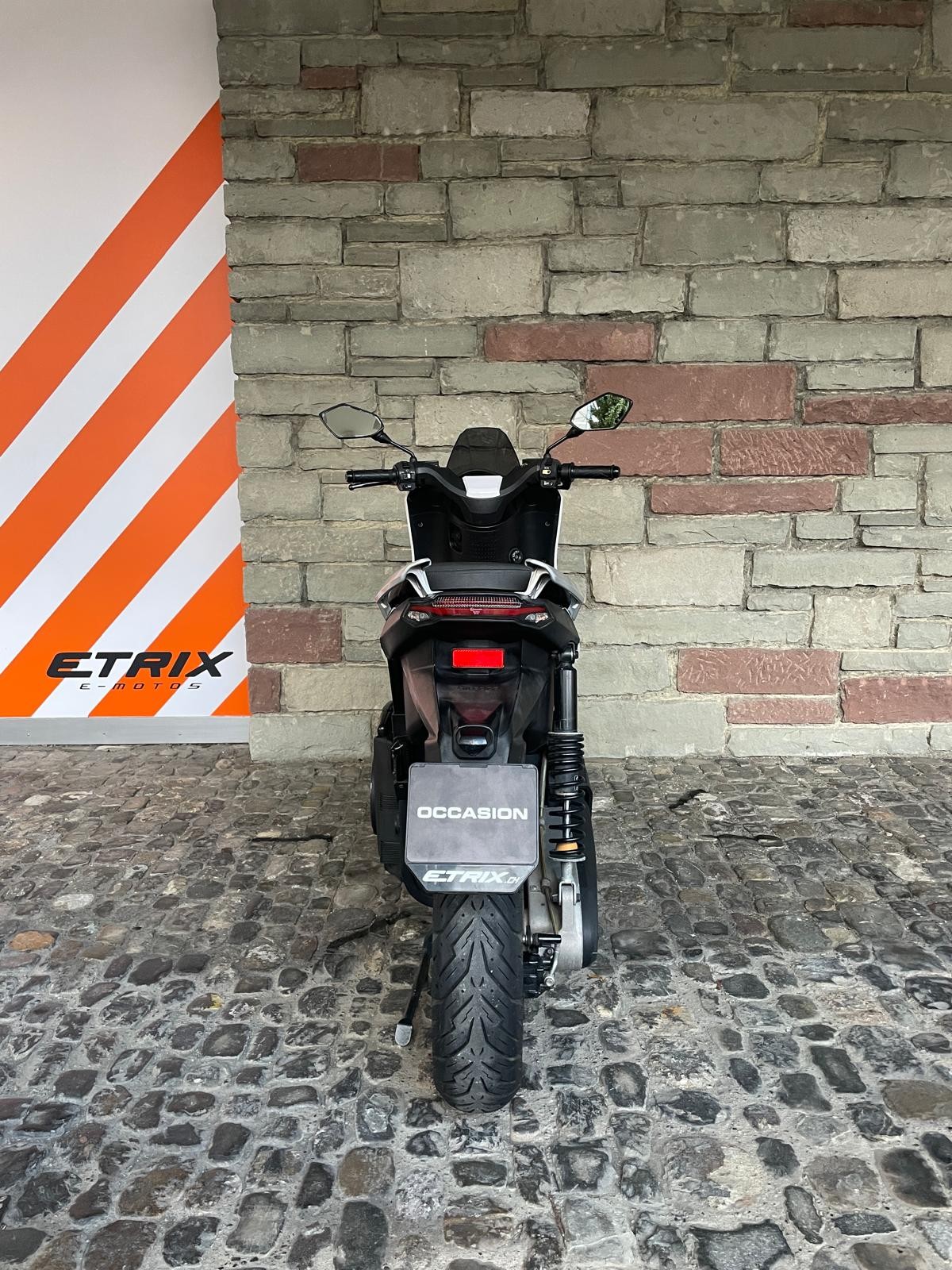 SILENCE Etrix S01-showroom-element-3