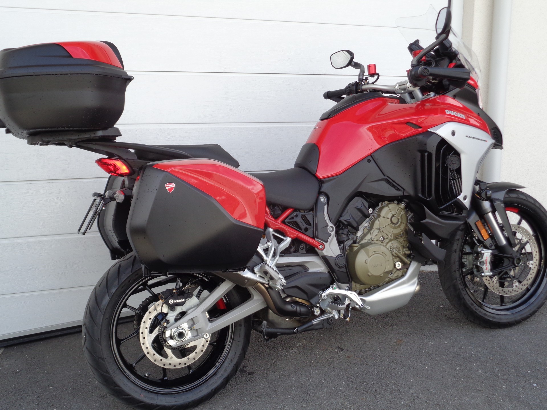 DUCATI Multistrada V4 S Full-showroom-element-3