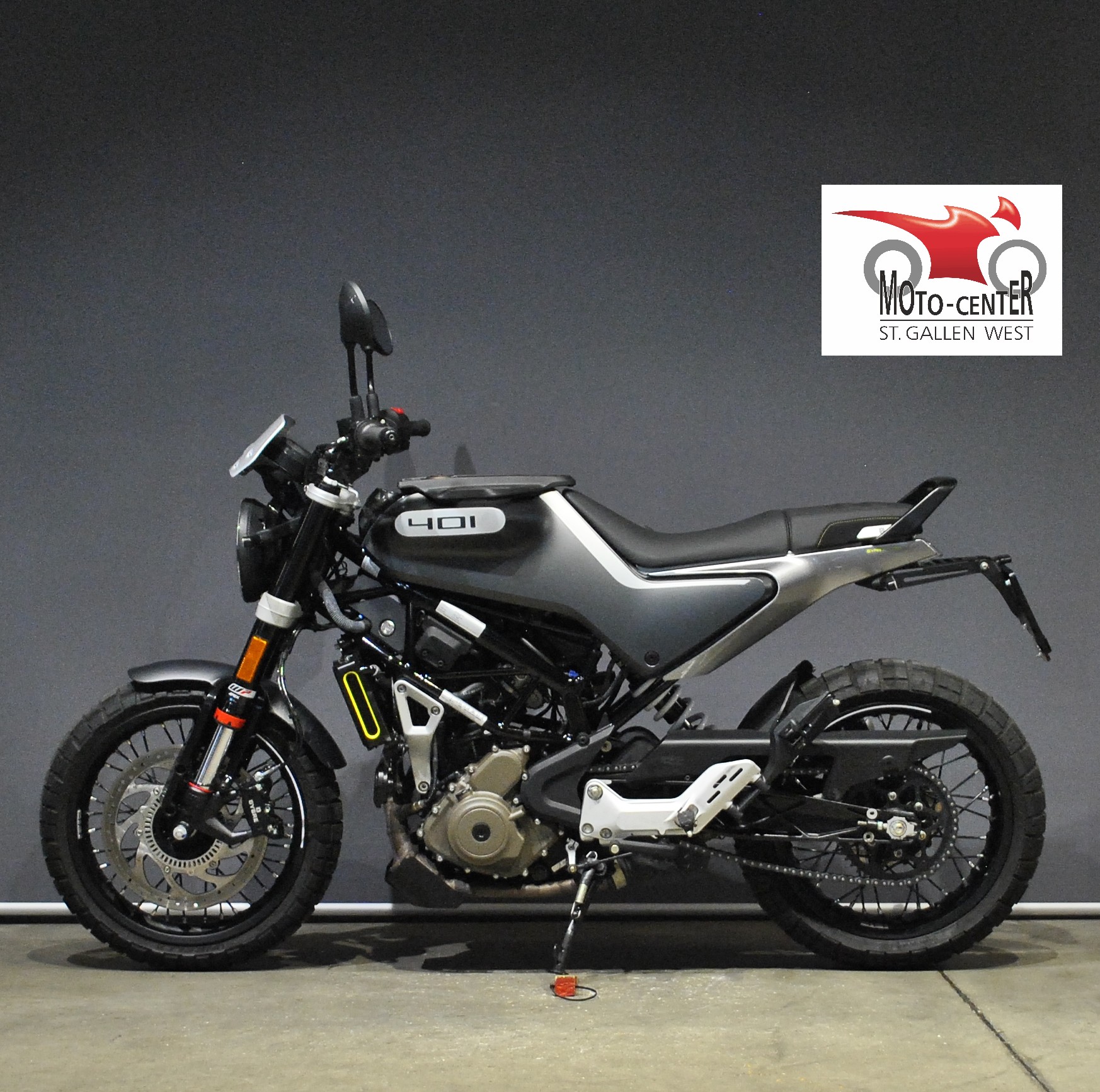 HUSQVARNA Vitpilen 401-showroom-element-2