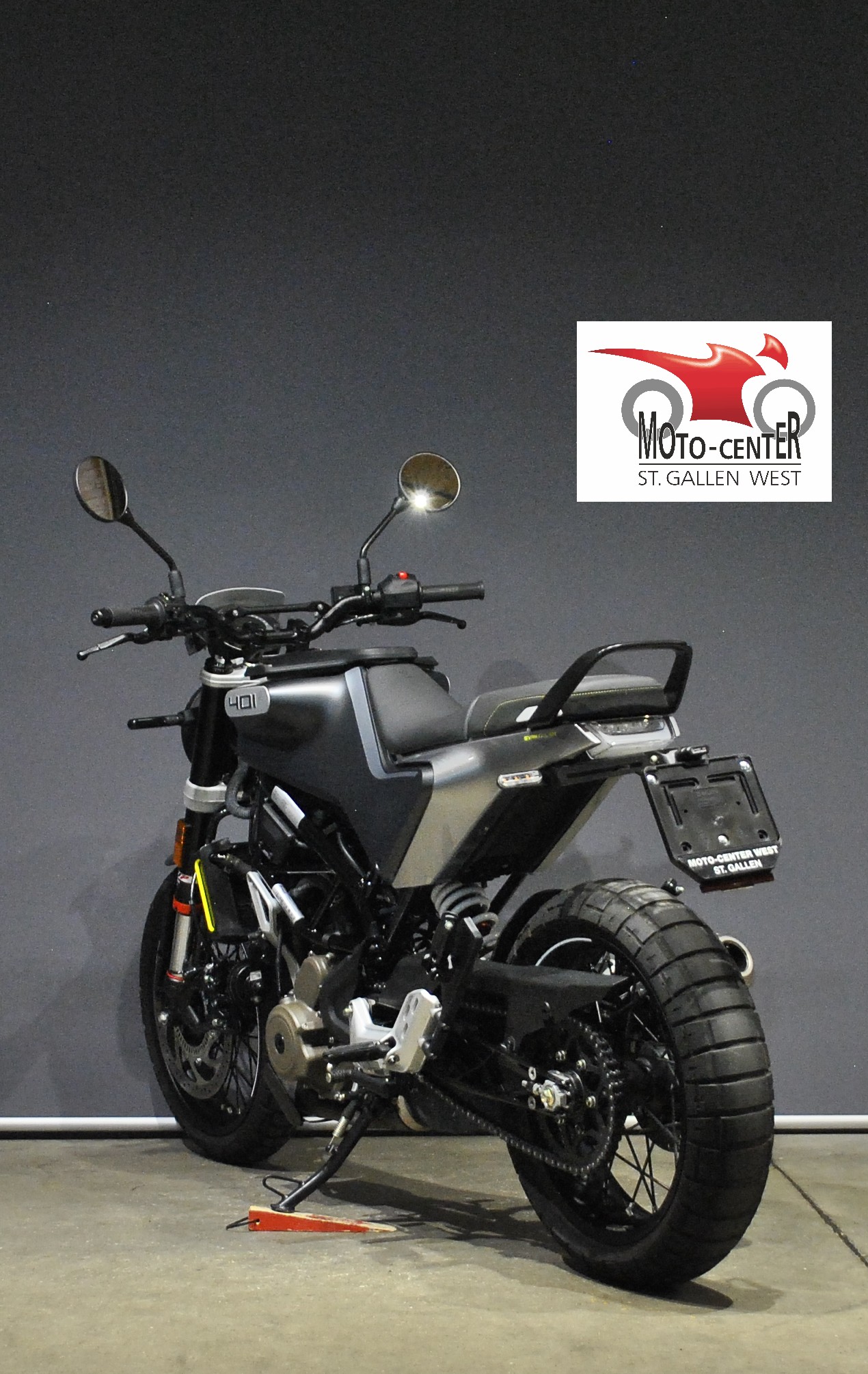 HUSQVARNA Vitpilen 401-showroom-element-3
