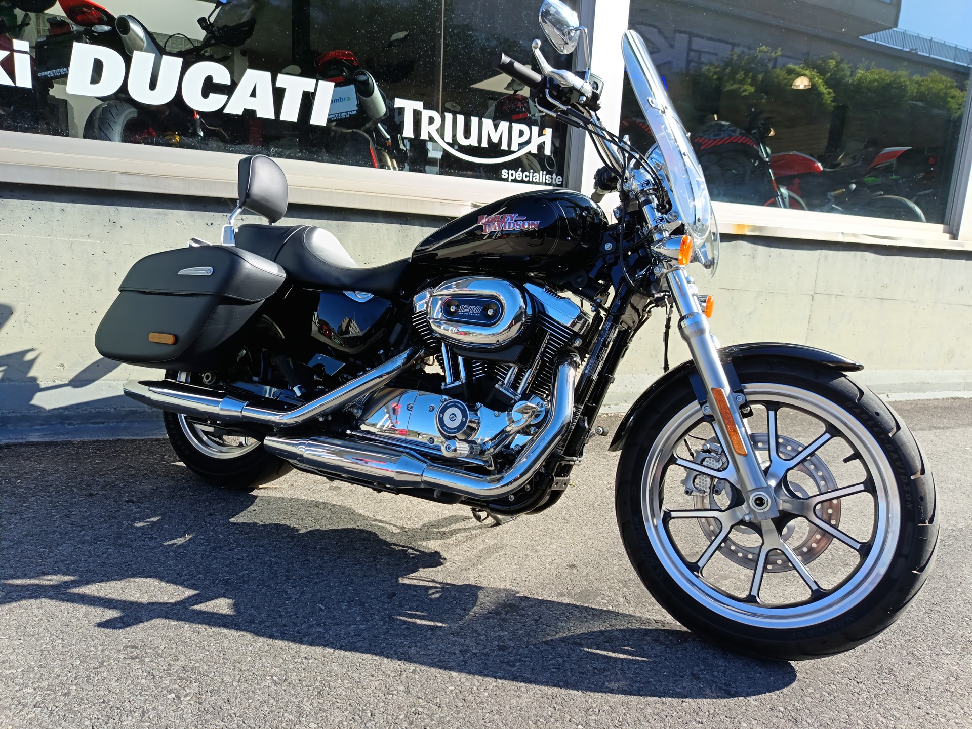 HARLEY-DAVIDSON XL 1200 T Super Low ABS-image-2