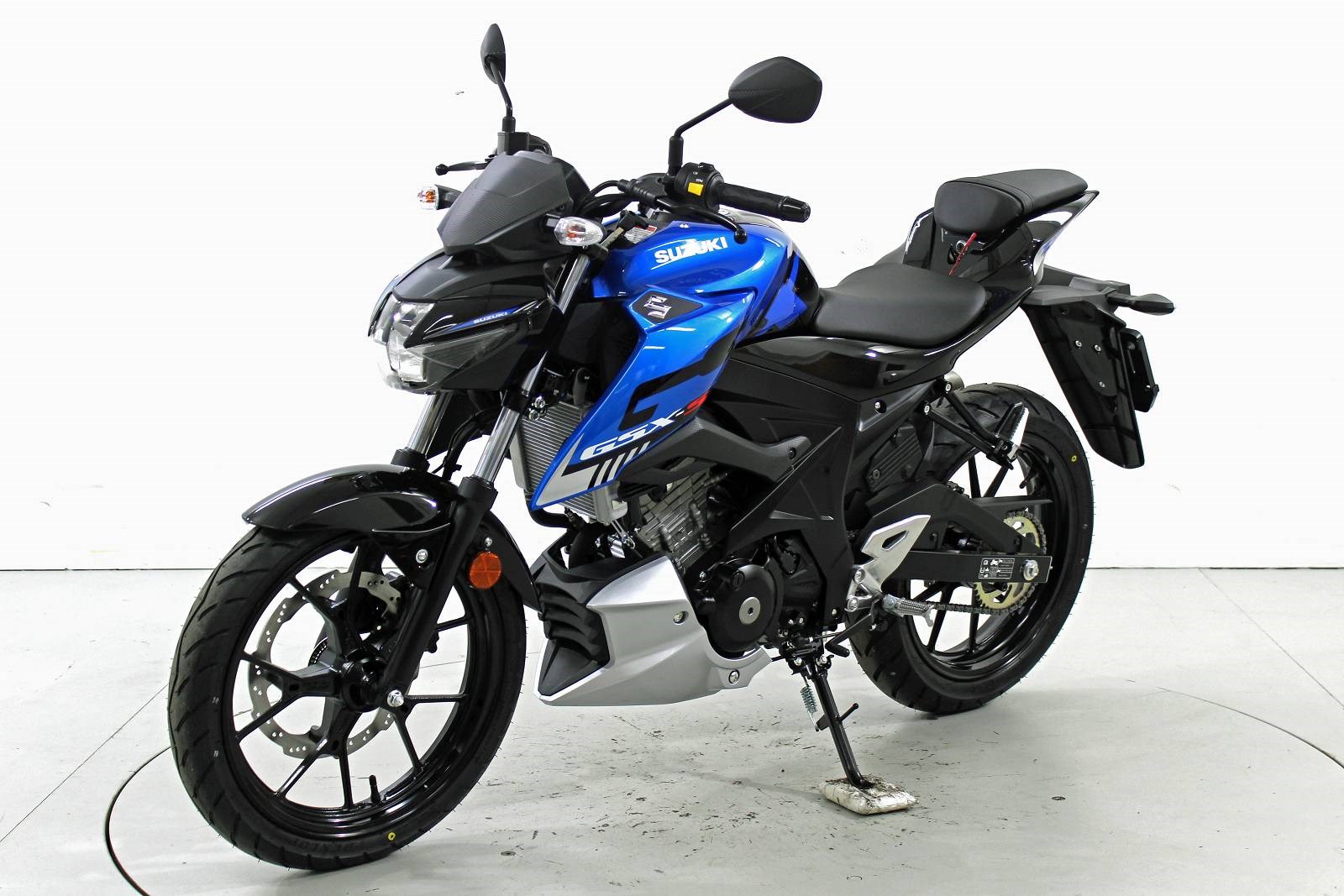 SUZUKI GSX-S 125 ABS-showroom-element-3
