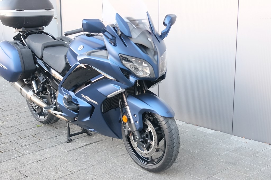 YAMAHA FJR 1300 AS/ABS mit Koffer-showroom-element-1