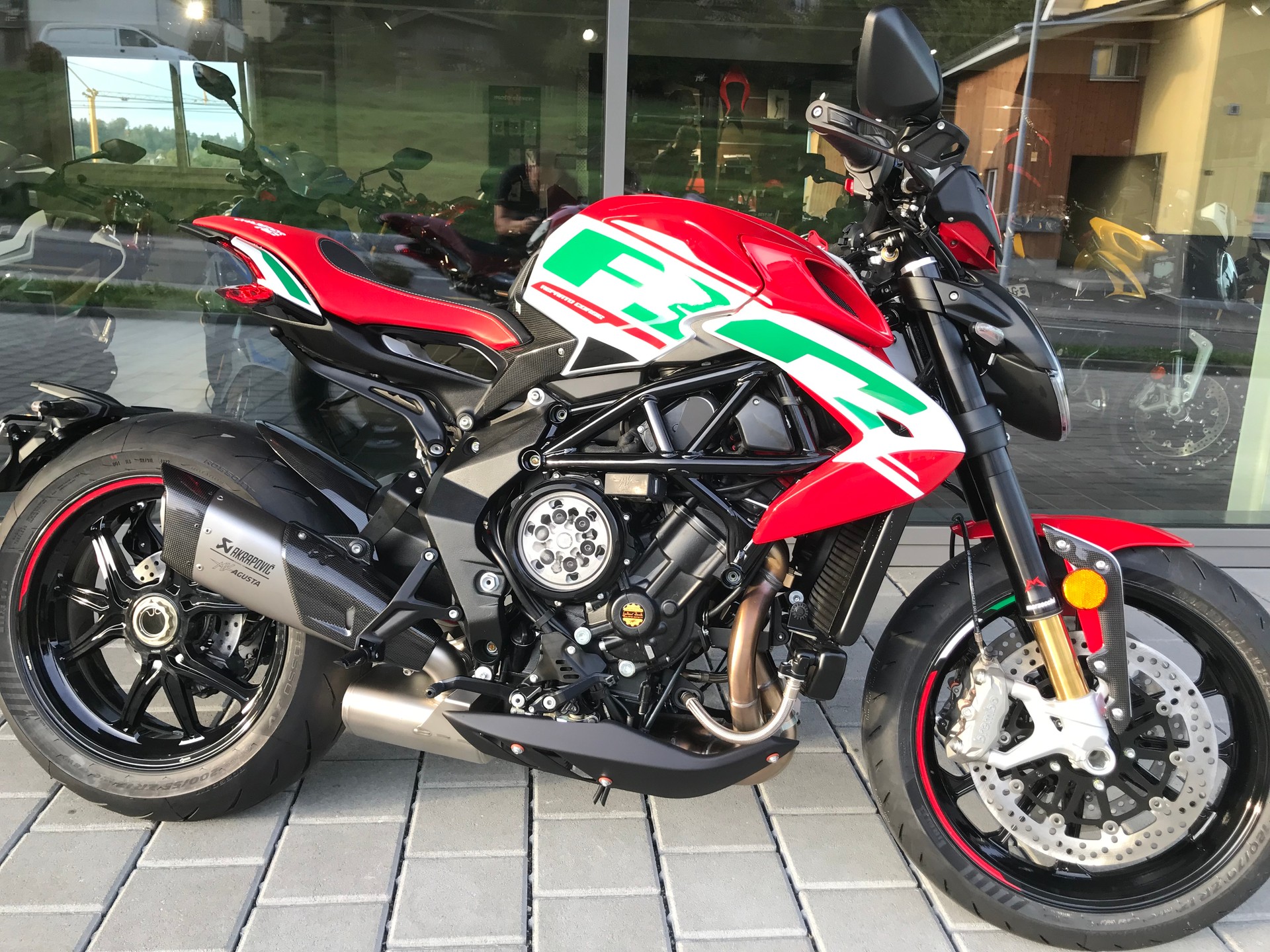 MV AGUSTA Dragster 800 RC SCS