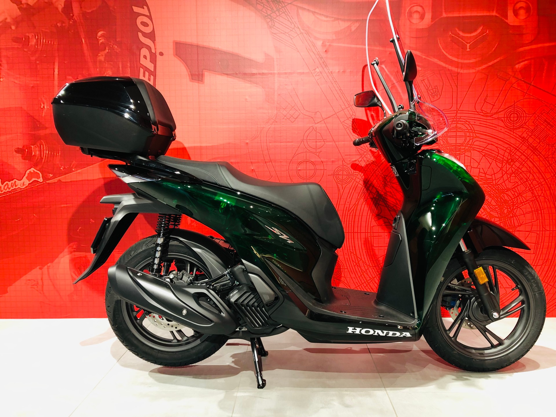 Sh 300 Motorino Sh Prezzo Sh300i 2019 Difetti Honda Sh 300 Scooter