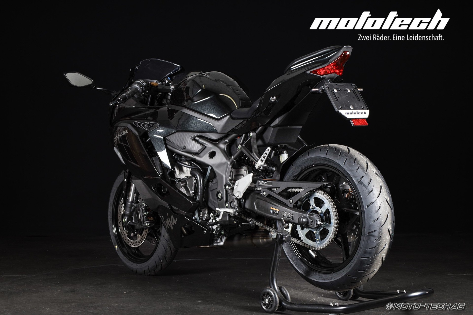 KAWASAKI Ninja ZX-4R MY25 (35/57kW) Stage 1 SHARK-showroom-element-3