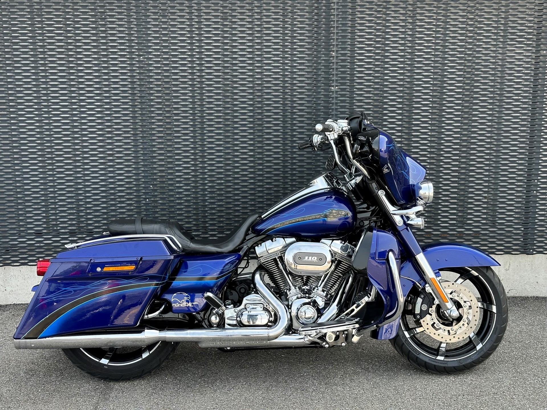 HARLEY-DAVIDSON FLHXSE Street Glide ABS CVO-image-0