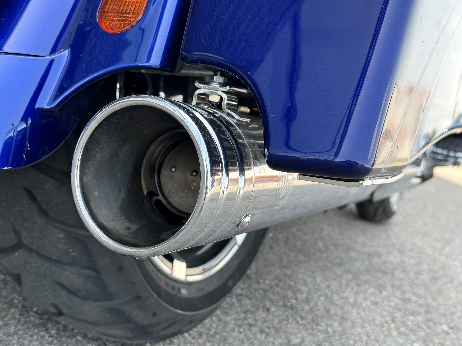 HARLEY-DAVIDSON FLHXSE Street Glide ABS CVO-image-3