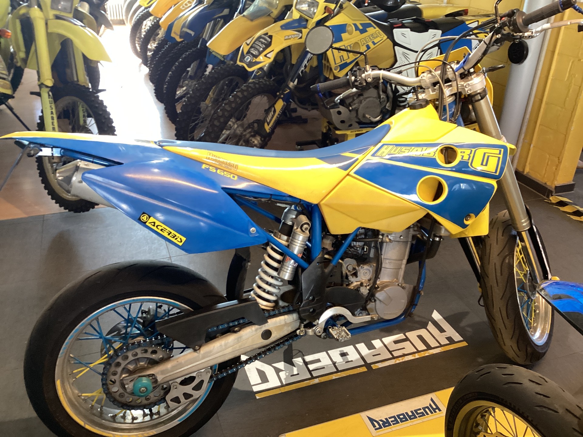 HUSABERG FS 650 Supermoto-image-1