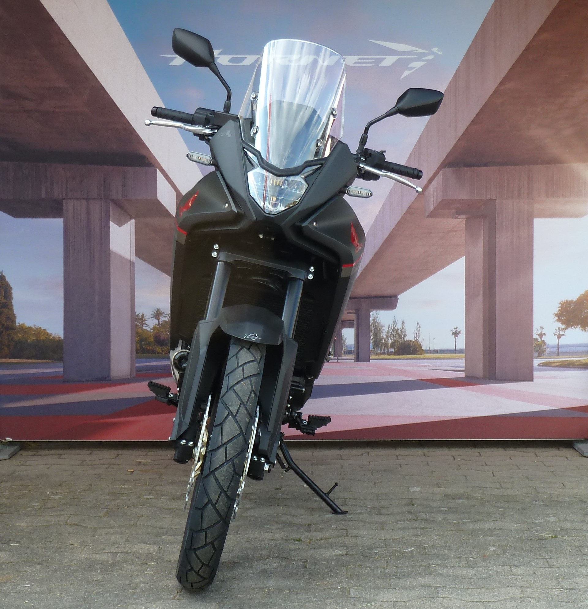 HONDA XL 750 Transalp-showroom-element-1