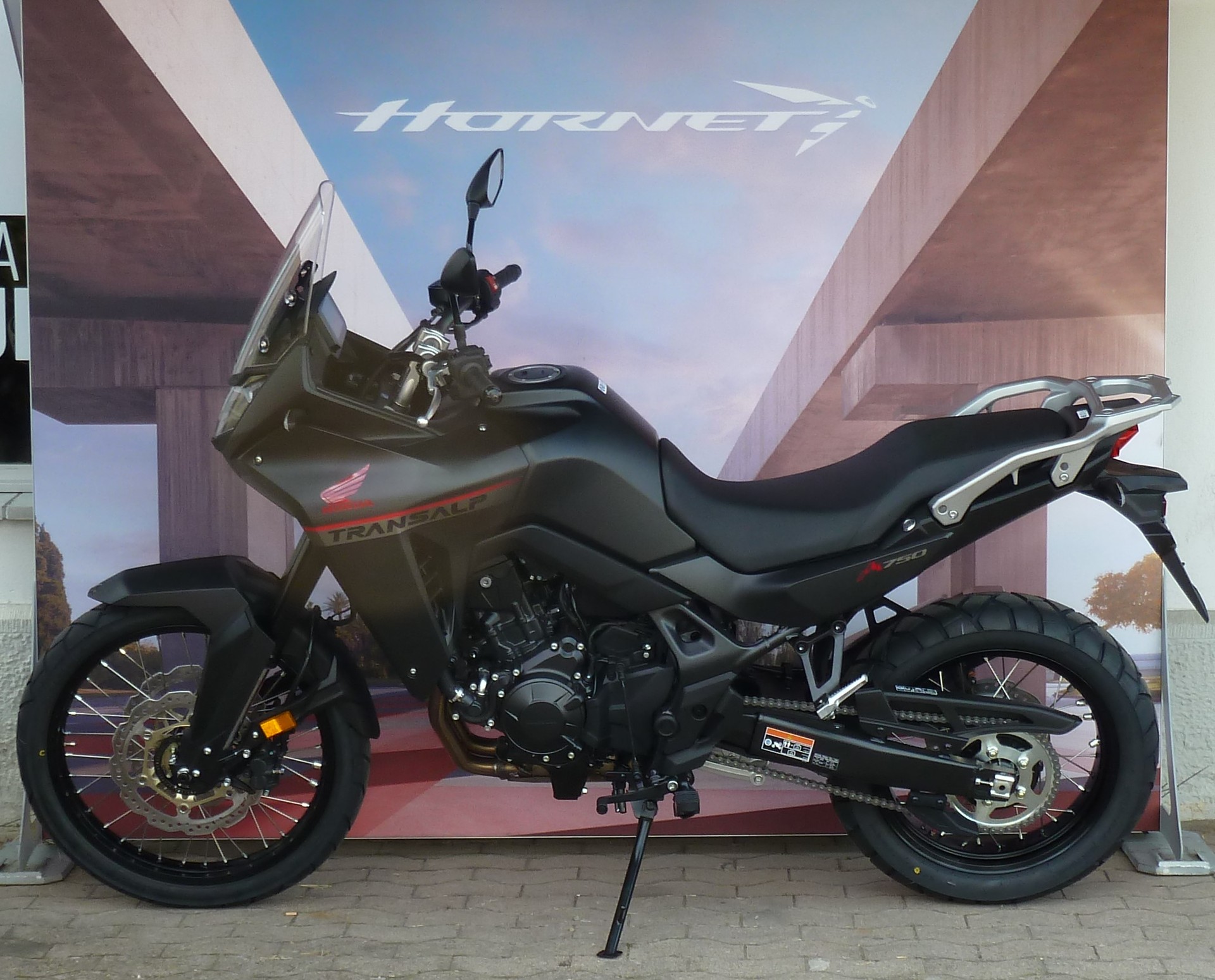 HONDA XL 750 Transalp-showroom-element-2