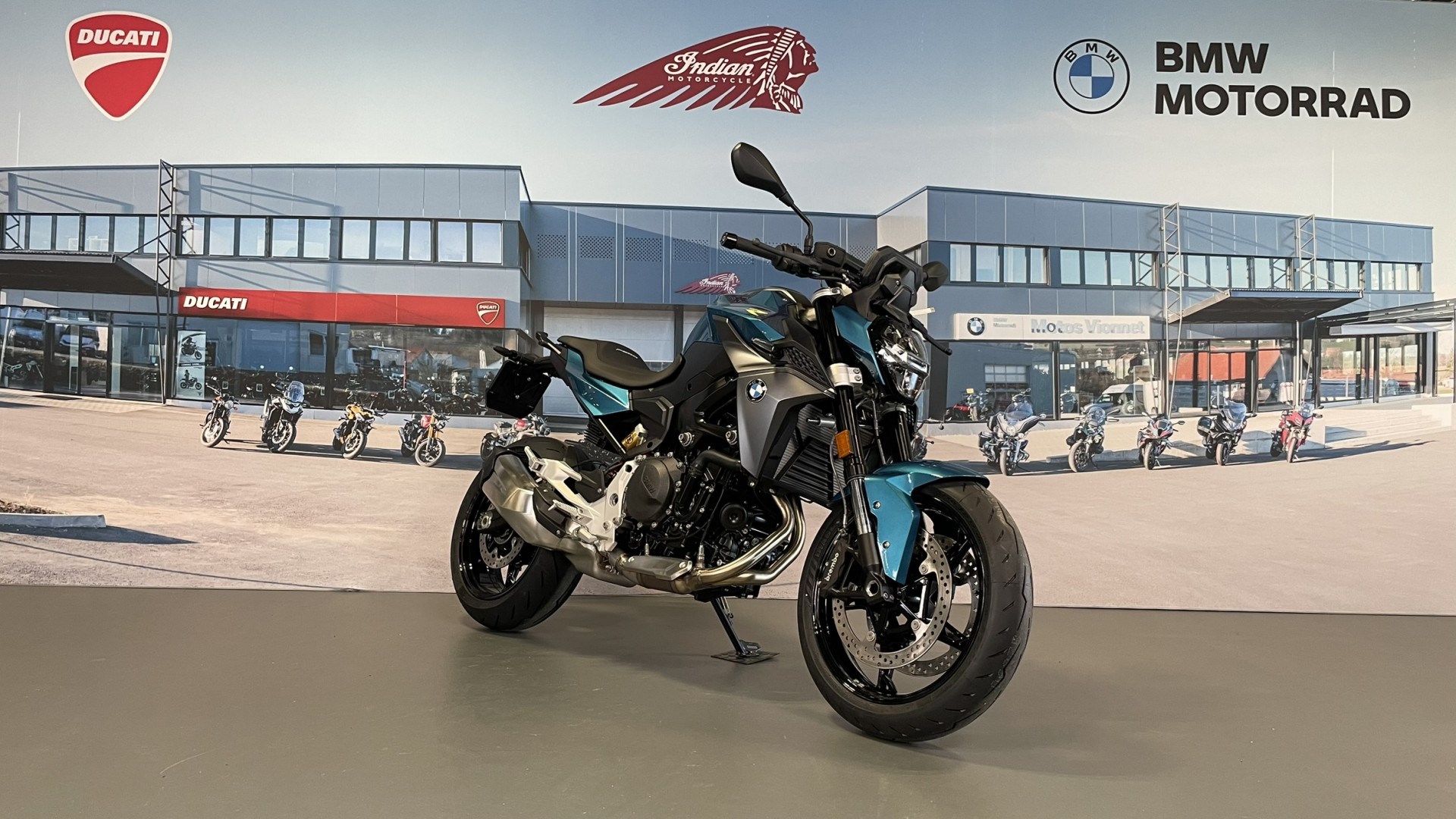 BMW F 900 R CHF 400.- de prime inclus jusqu'au 30.06.2025
