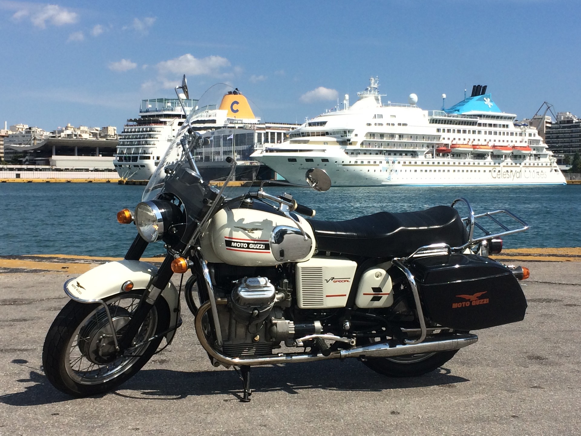 MOTO GUZZI V7 Spezial-image-0