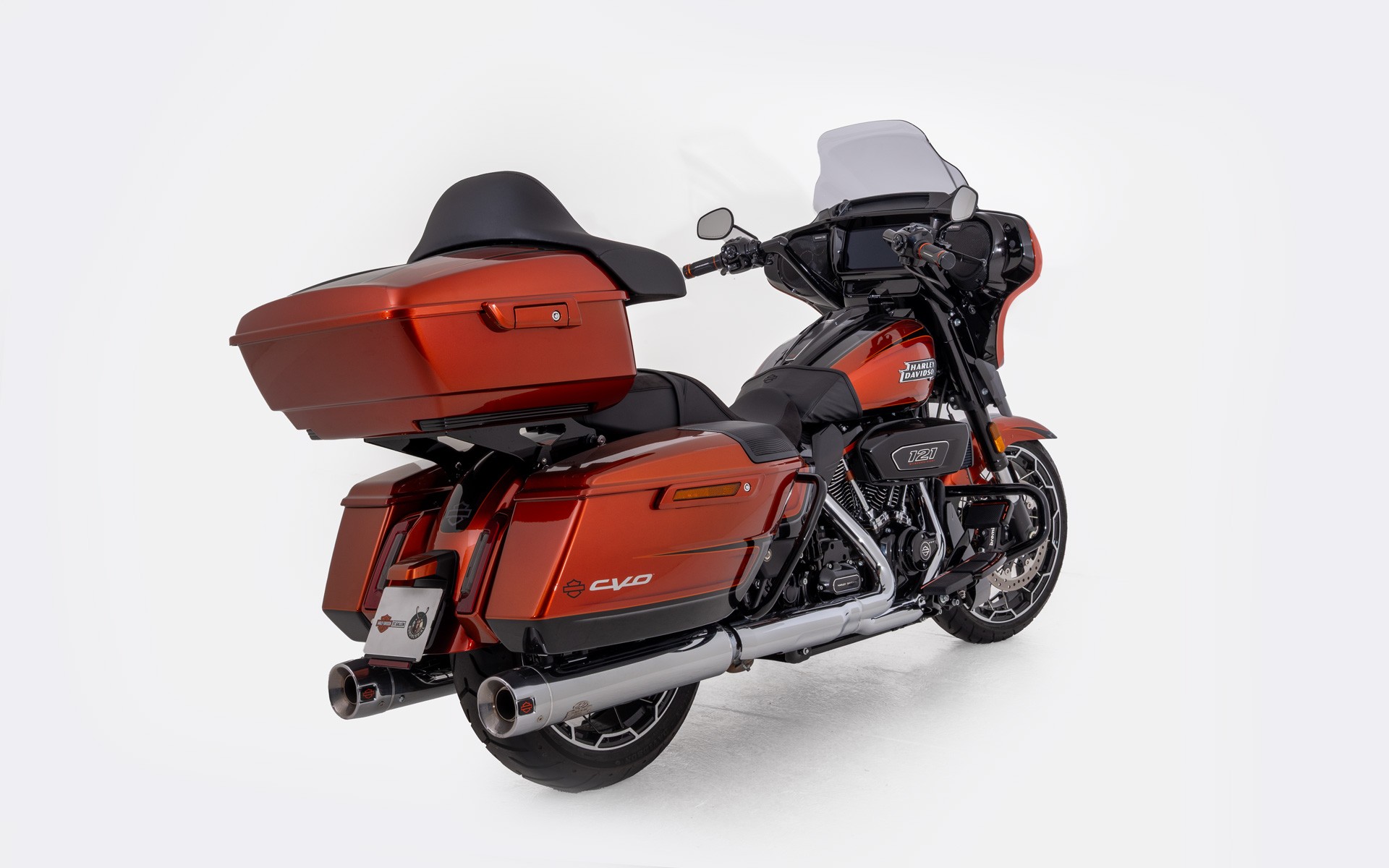 HARLEY-DAVIDSON FLHXSE Street Glide CVO 121-image-2