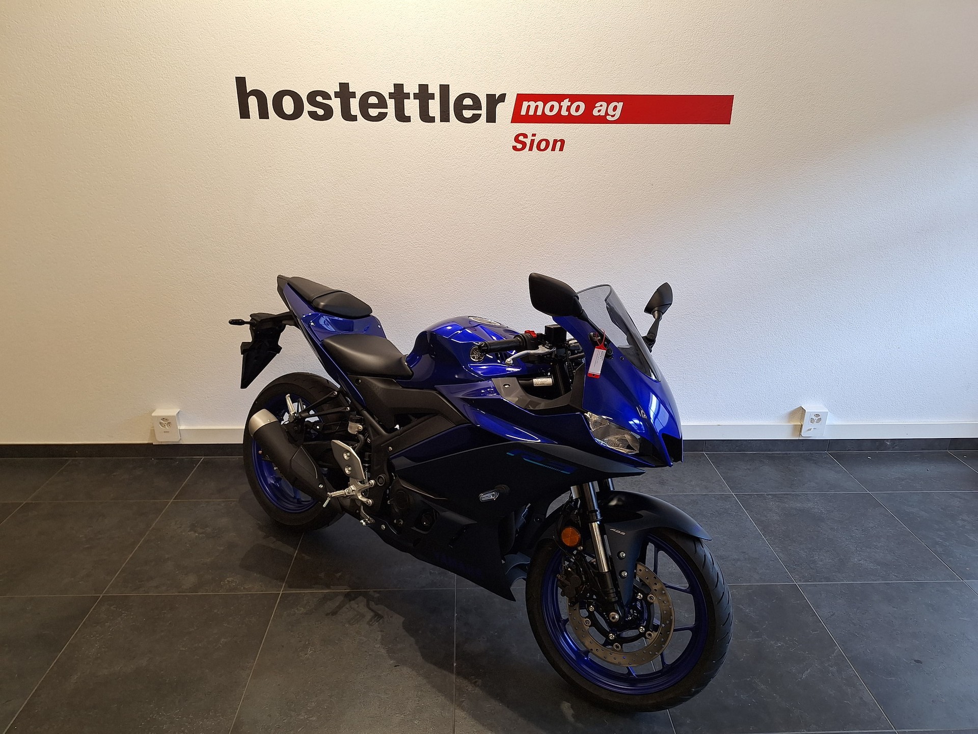 YAMAHA YZF-R3-image-0