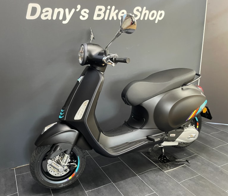PIAGGIO Vespa 125 Primavera Sport-showroom-element-2