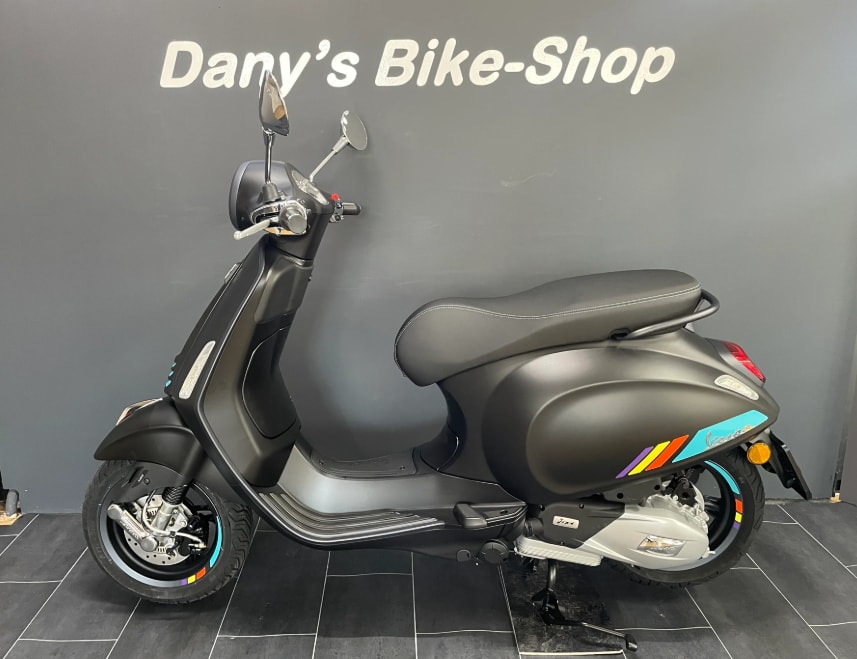 PIAGGIO Vespa 125 Primavera Sport-showroom-element-1