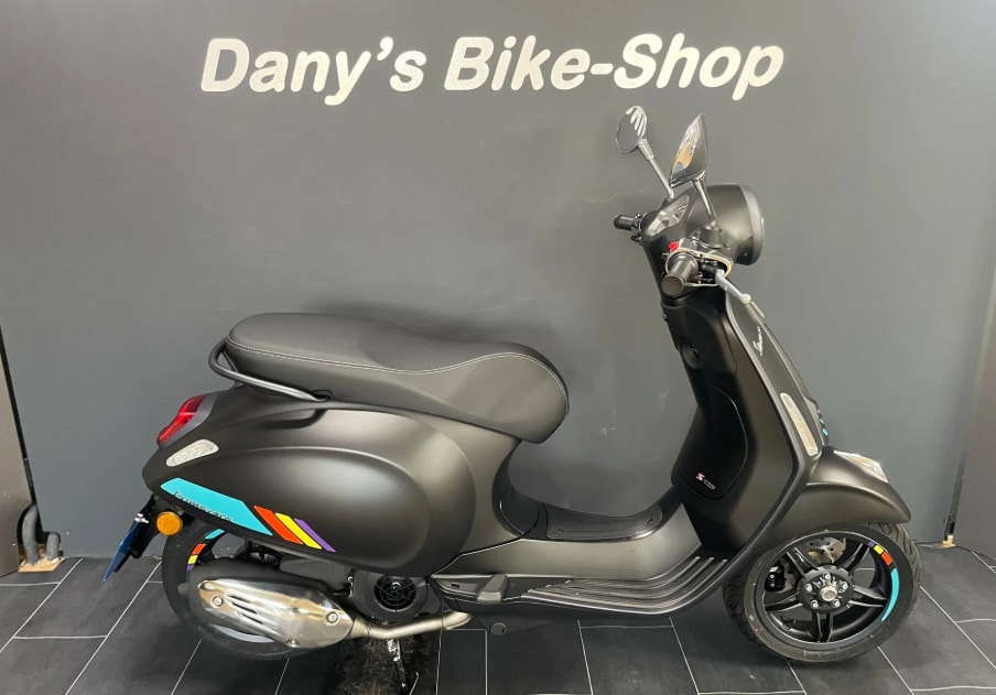 PIAGGIO Vespa 125 Primavera Sport