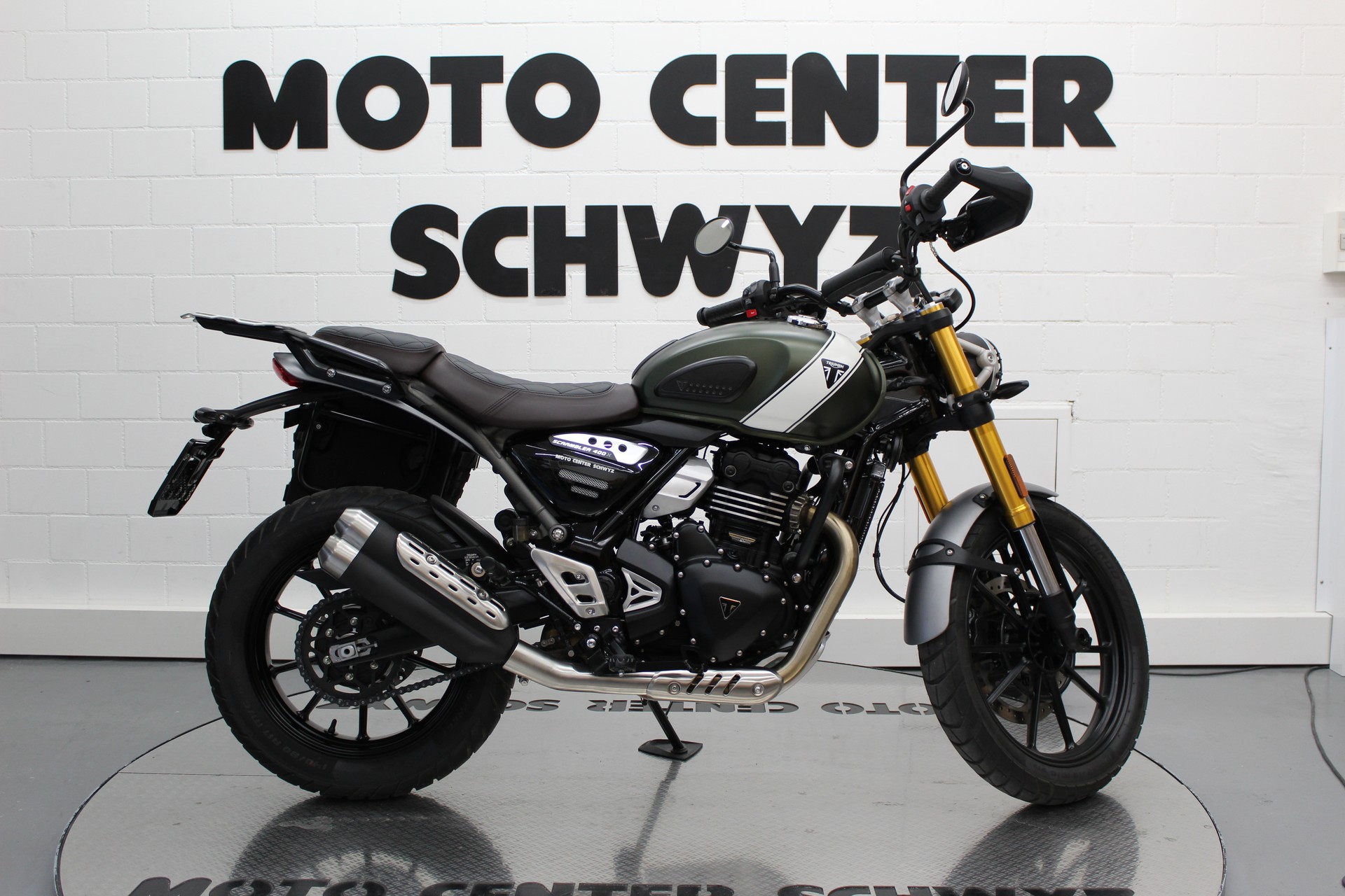 TRIUMPH Speed 400  X