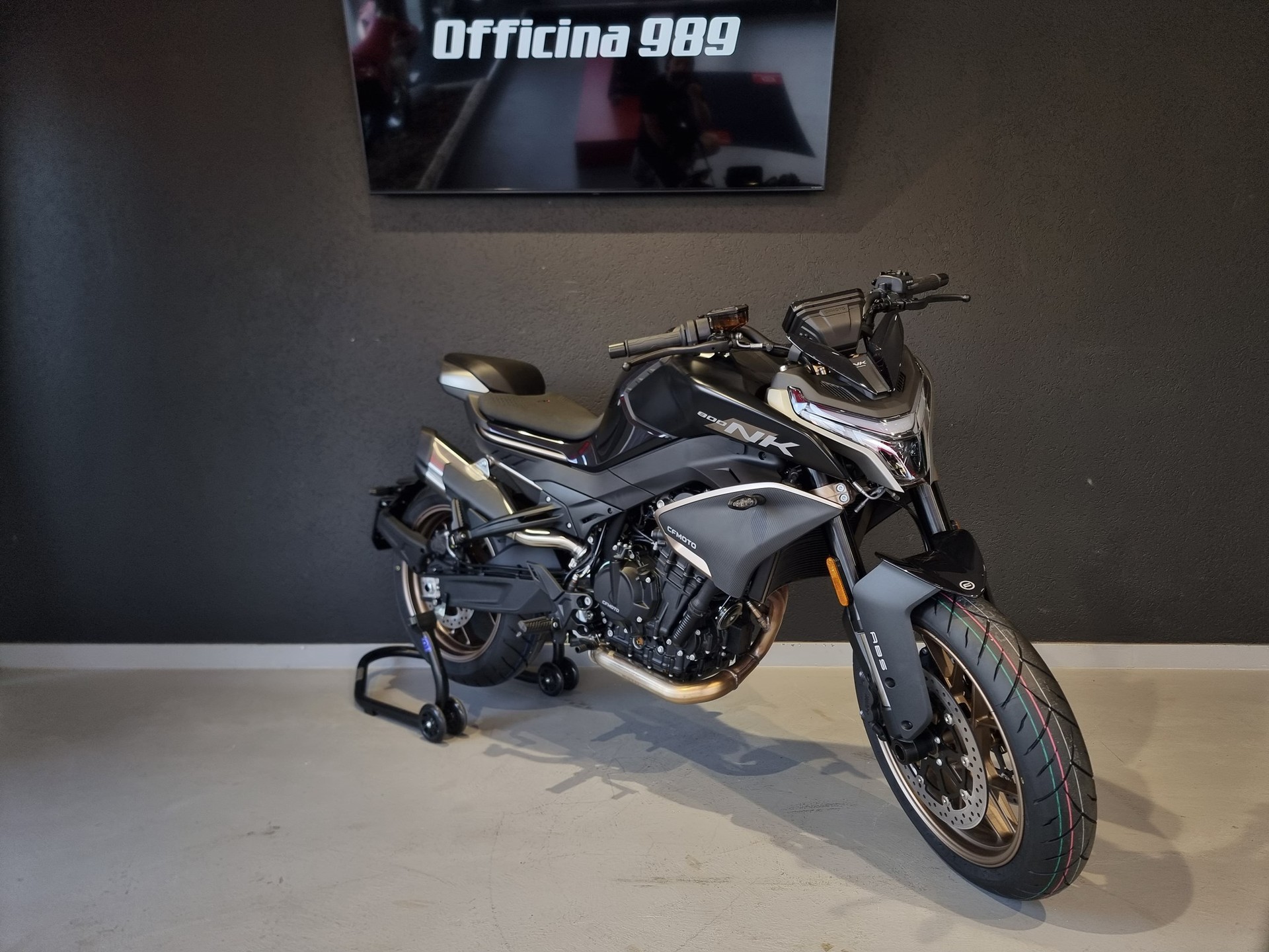 CF MOTO 800NK-image-7
