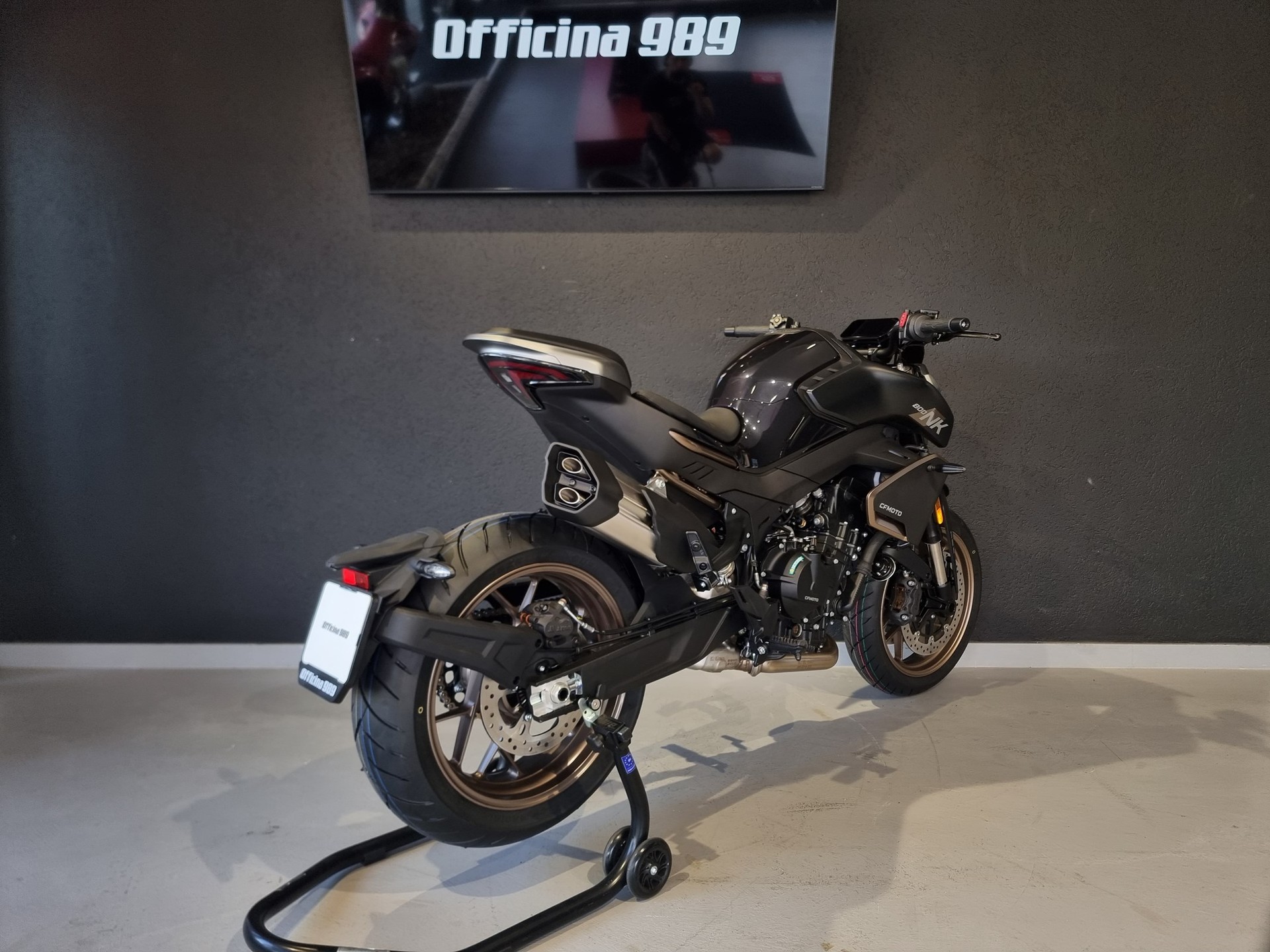 CF MOTO 800NK-image-5