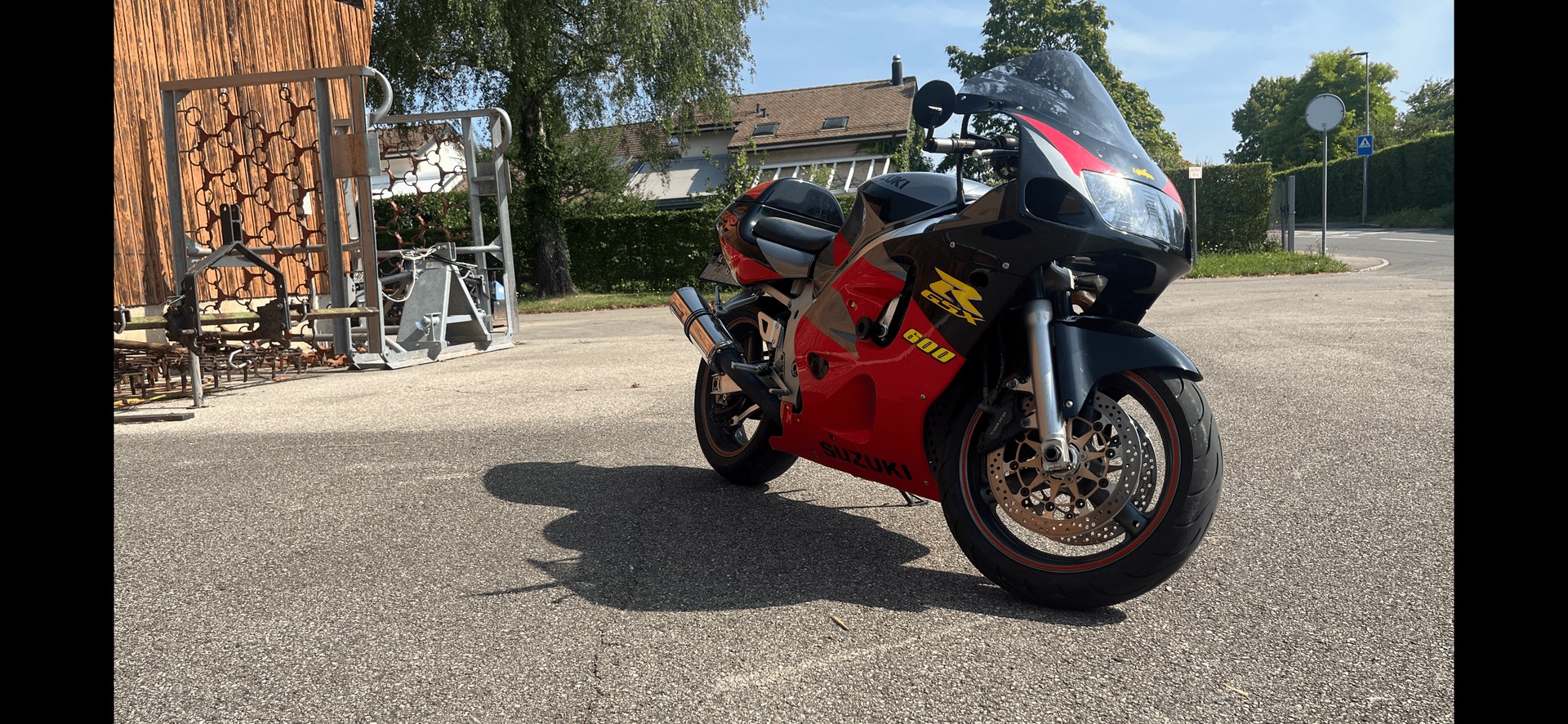 SUZUKI GSX-R 600 SRAD