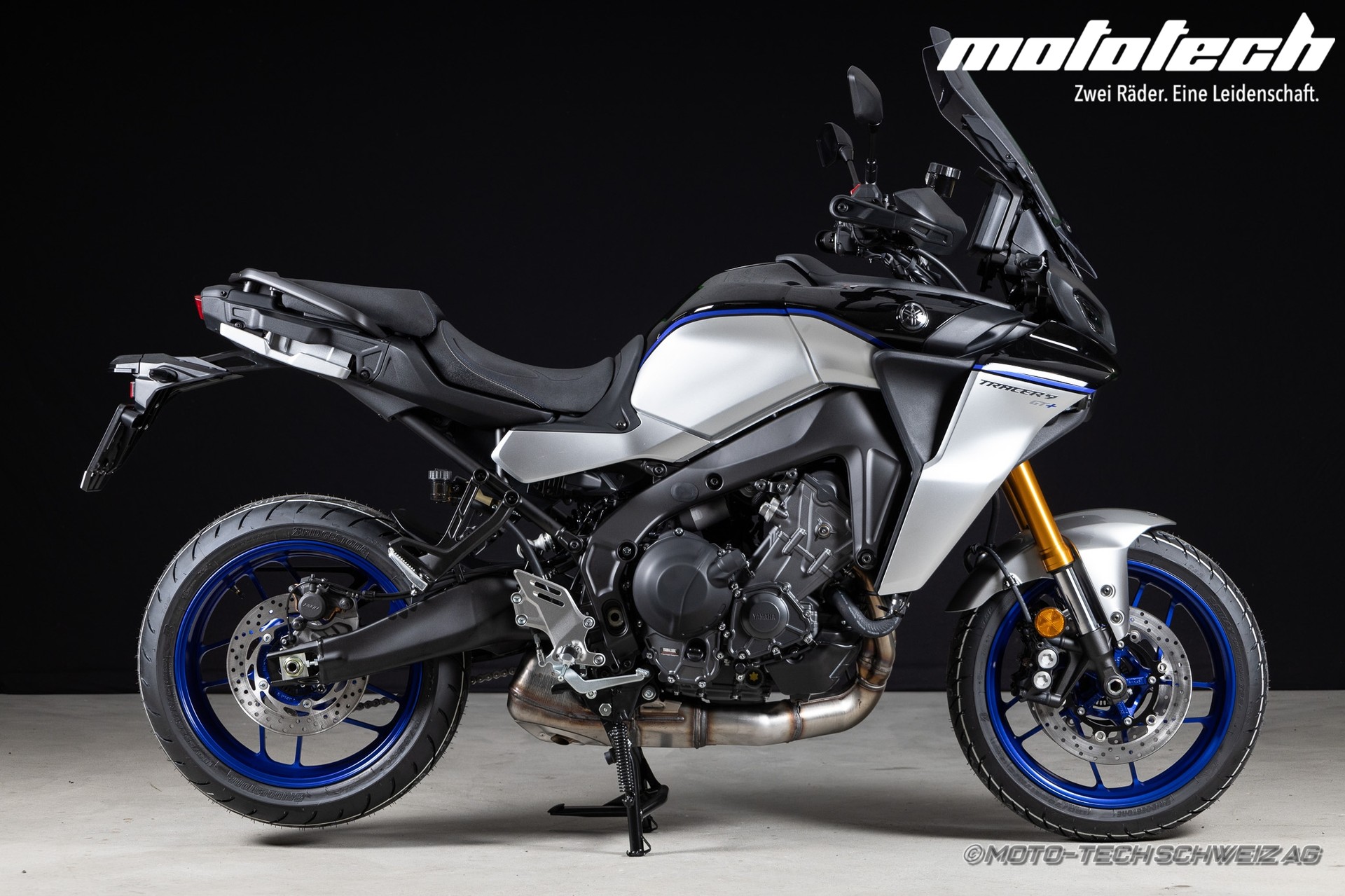 YAMAHA Tracer 9 GT+-showroom-element-1
