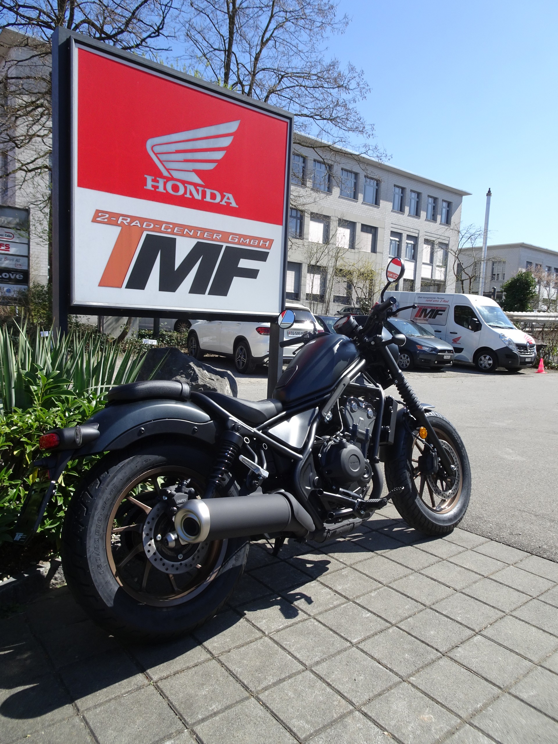 HONDA REBEL SPECIAL EDITION-showroom-element-3