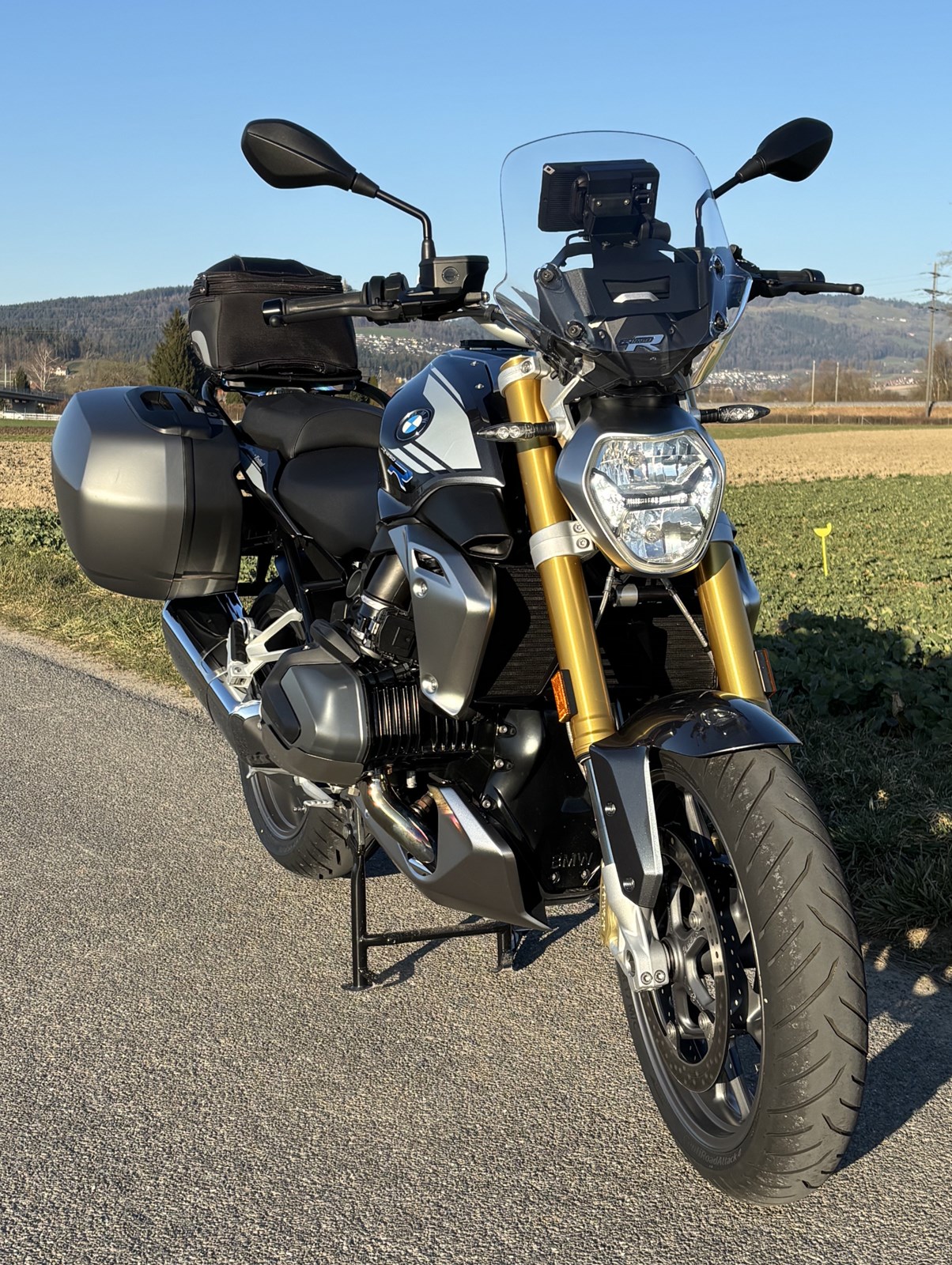 BMW R 1250 R Exclusive-image-1